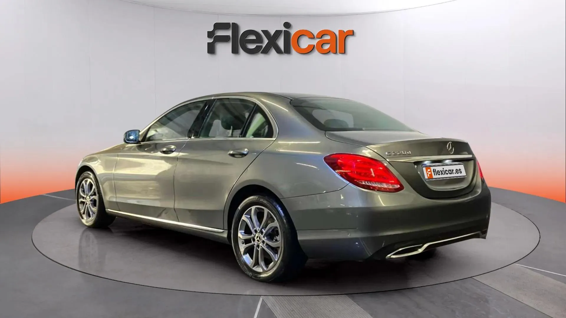 Mercedes-Benz Clase C C 220 d 4MATIC - foto 4