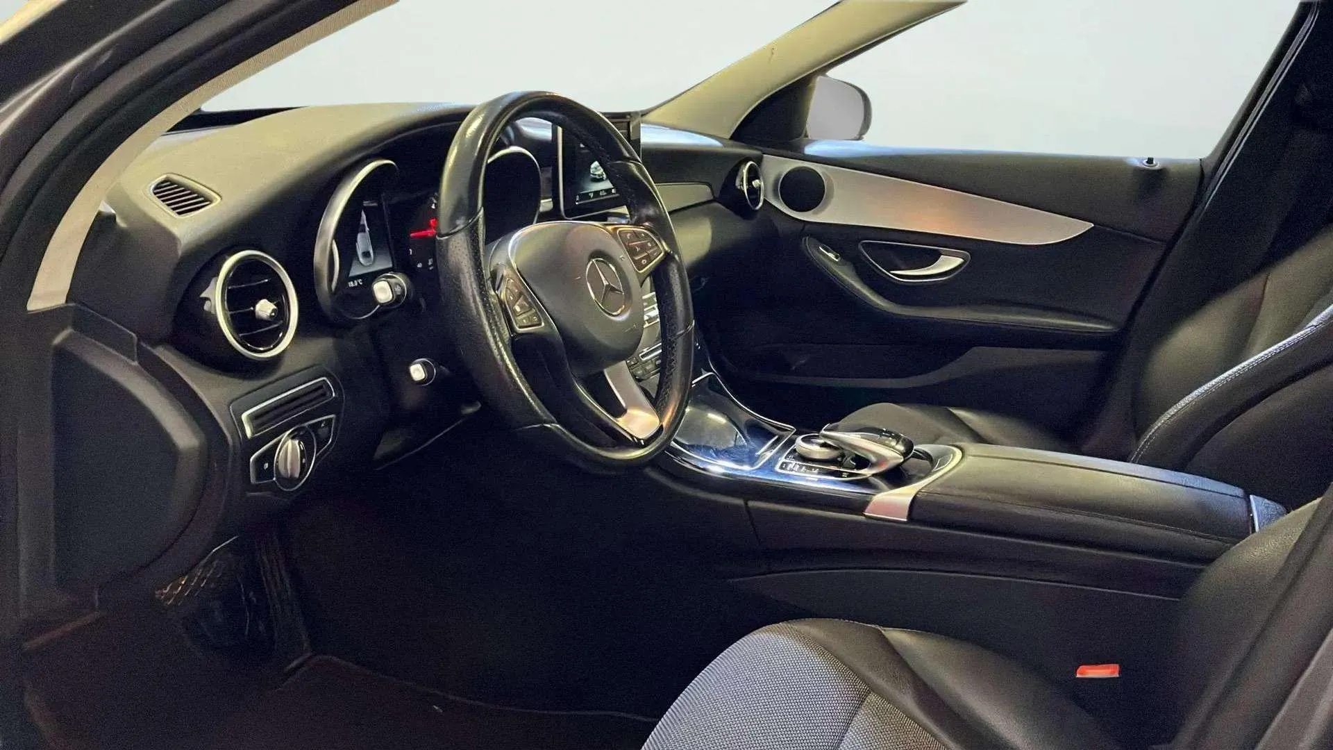 Mercedes-Benz Clase C C 220 d 4MATIC - foto 15