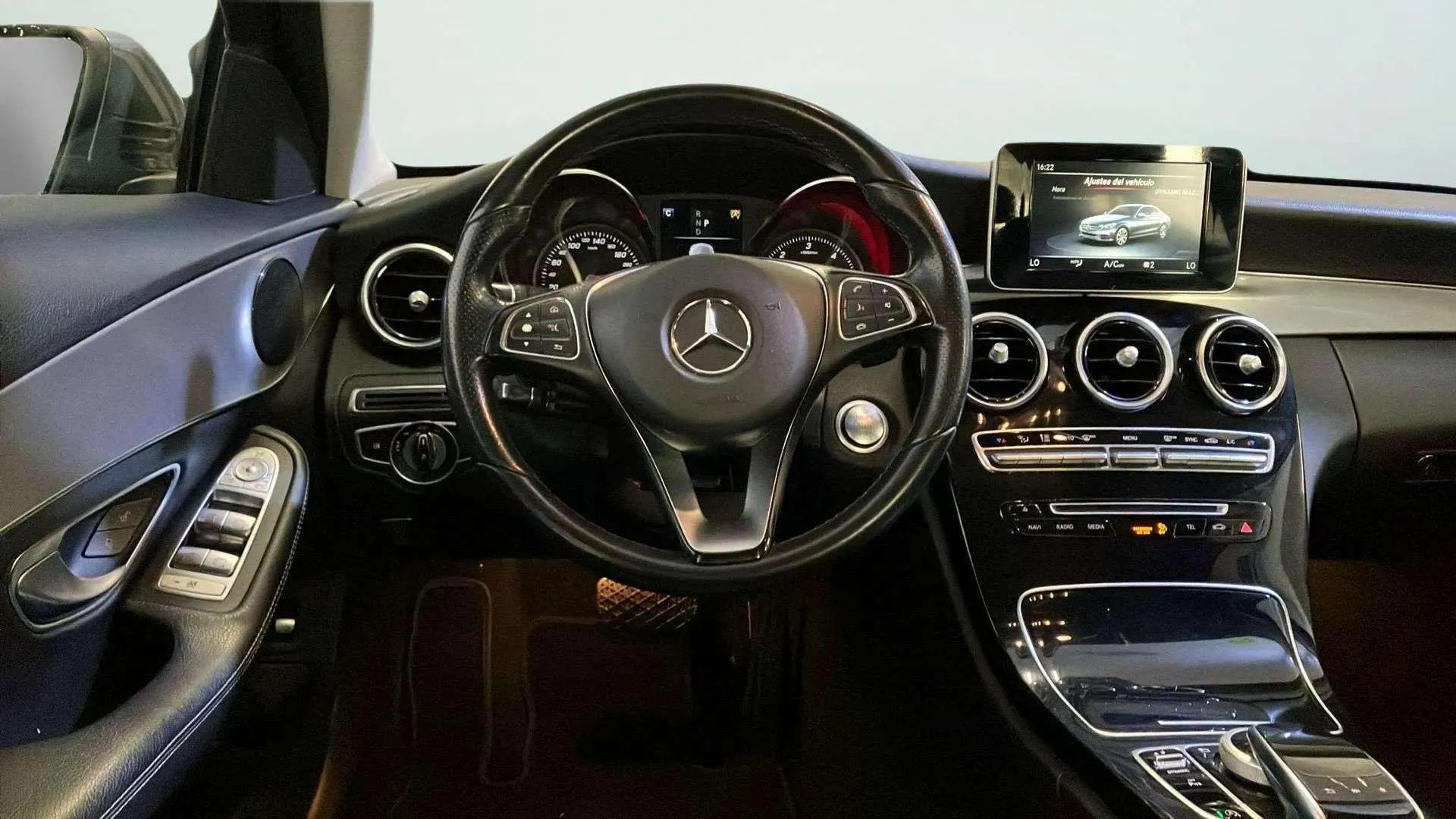Mercedes-Benz Clase C C 220 d 4MATIC - foto 8