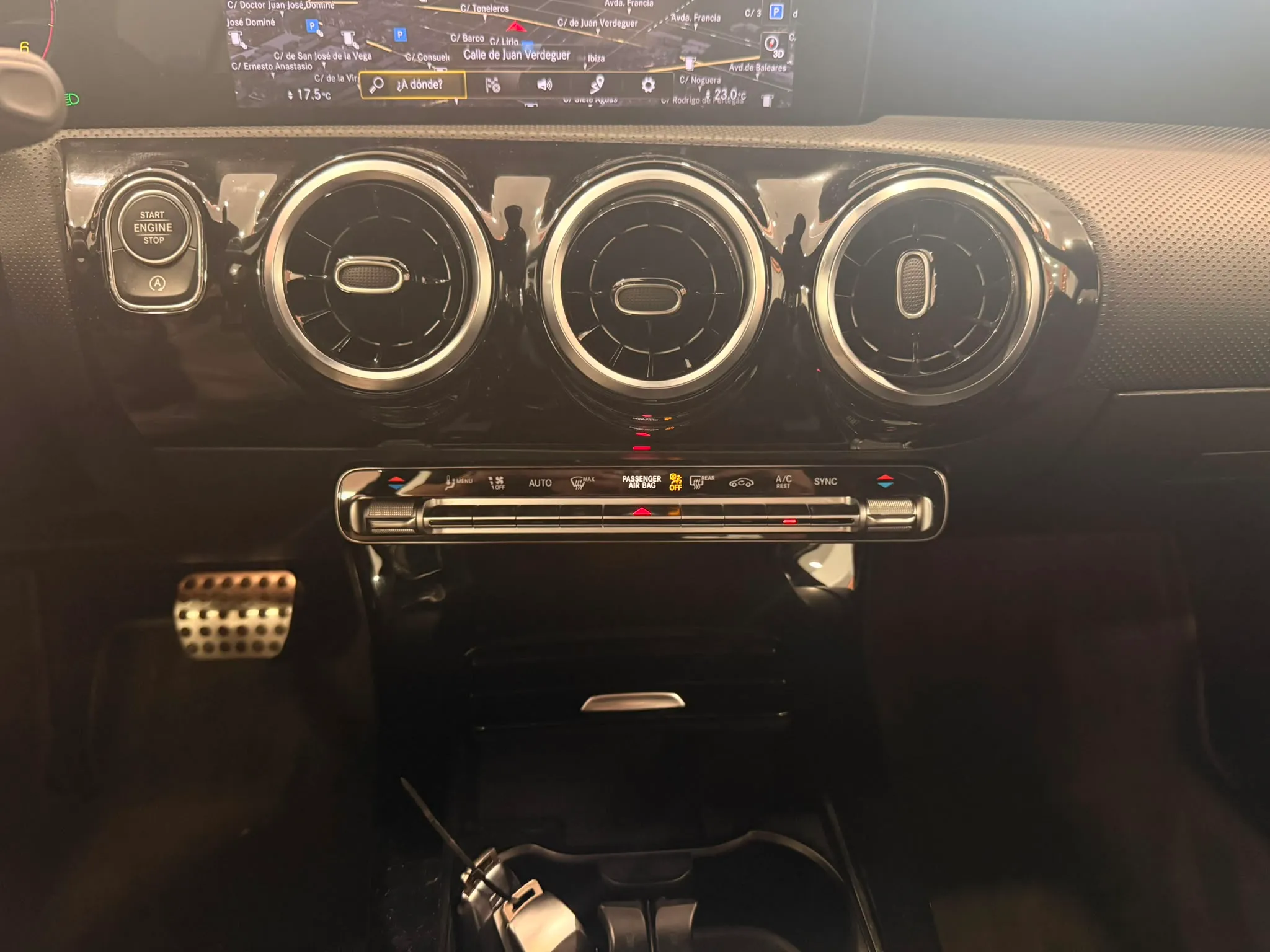 Mercedes-Benz Clase A Sedán A 180 d - foto 12
