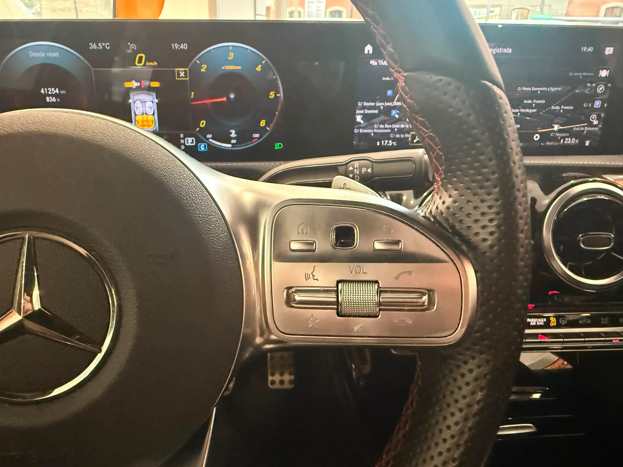 Mercedes-Benz Clase A Sedán A 180 d - foto 9