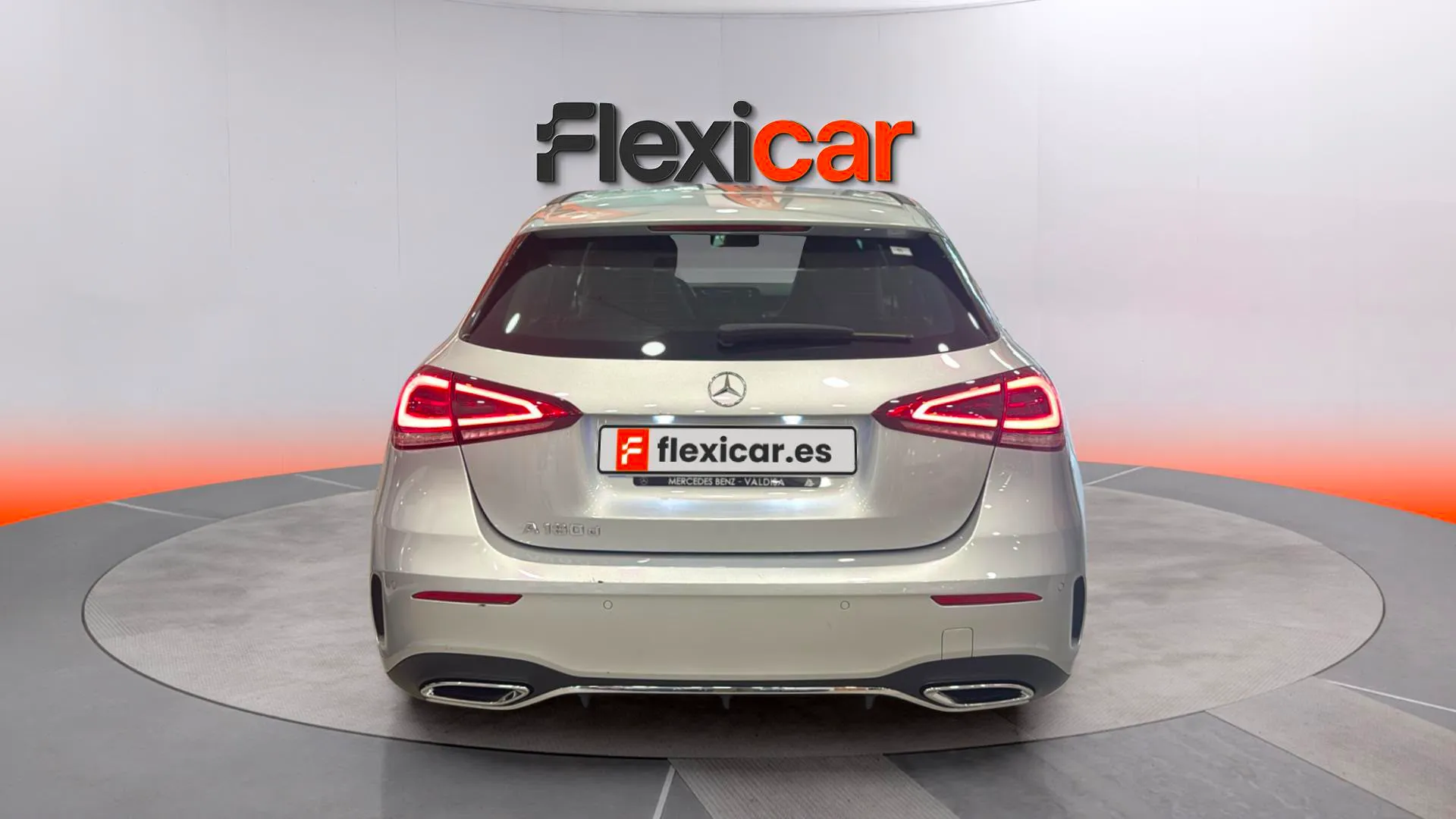Mercedes-Benz Clase A Sedán A 180 d - foto 4
