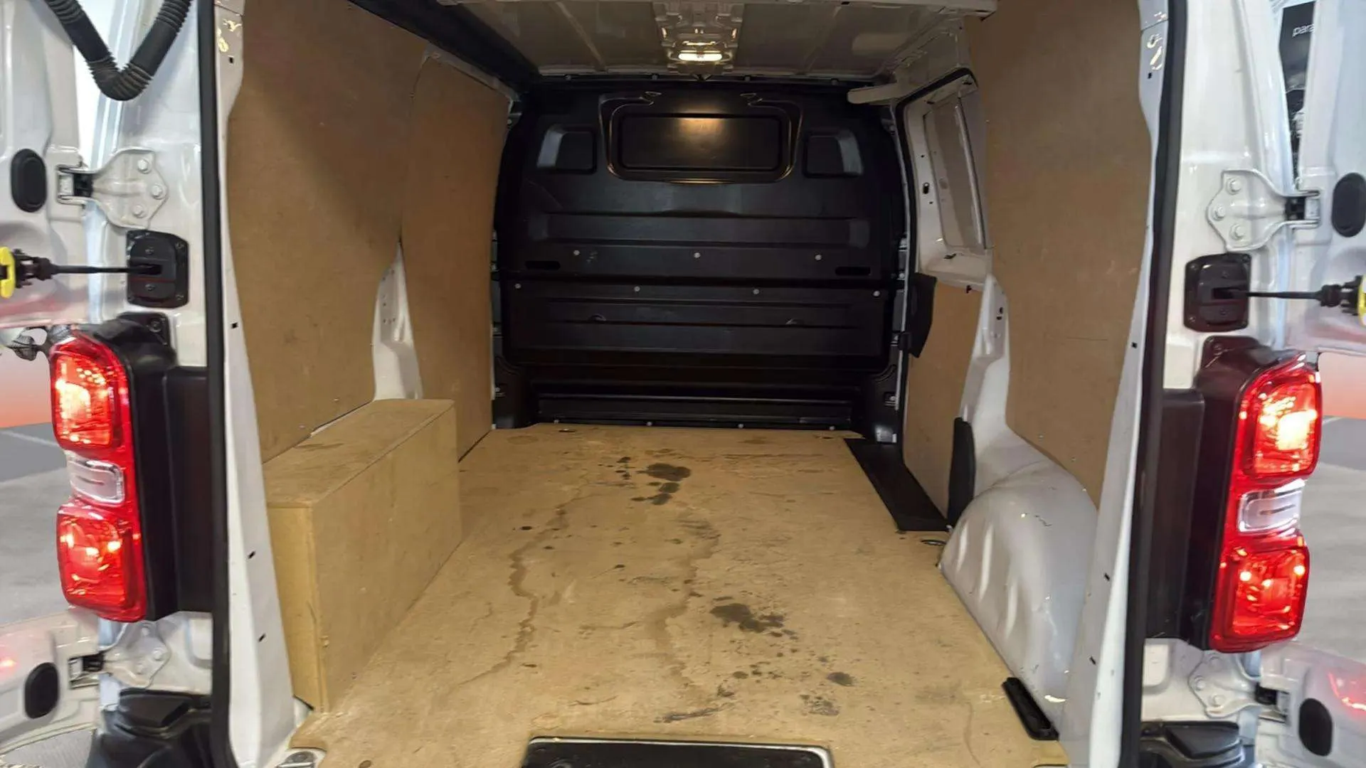 Fiat Scudo Doble Cab.Pleg.L2 1.5 M - foto 21