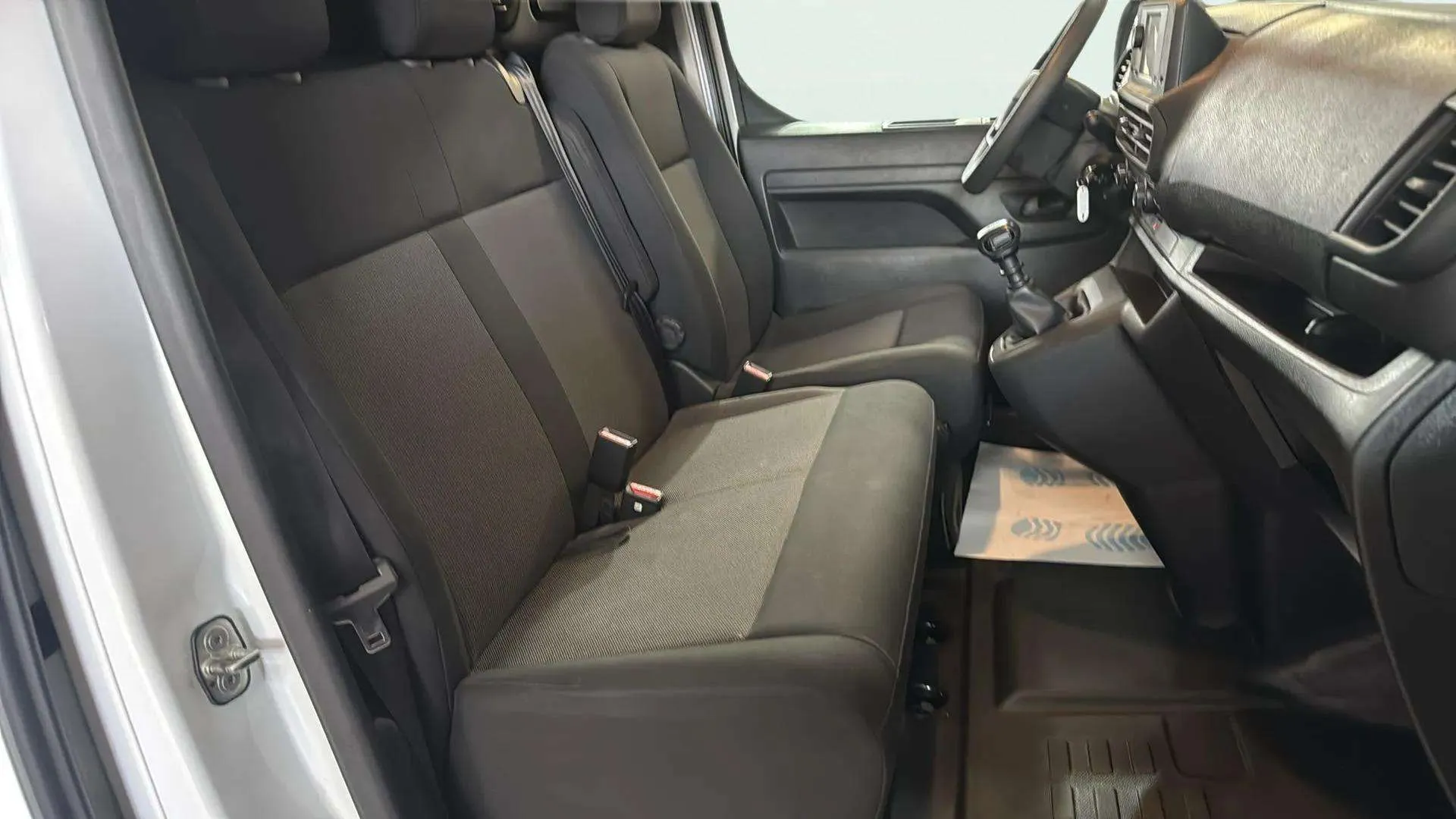 Fiat Scudo Doble Cab.Pleg.L2 1.5 M - foto 19
