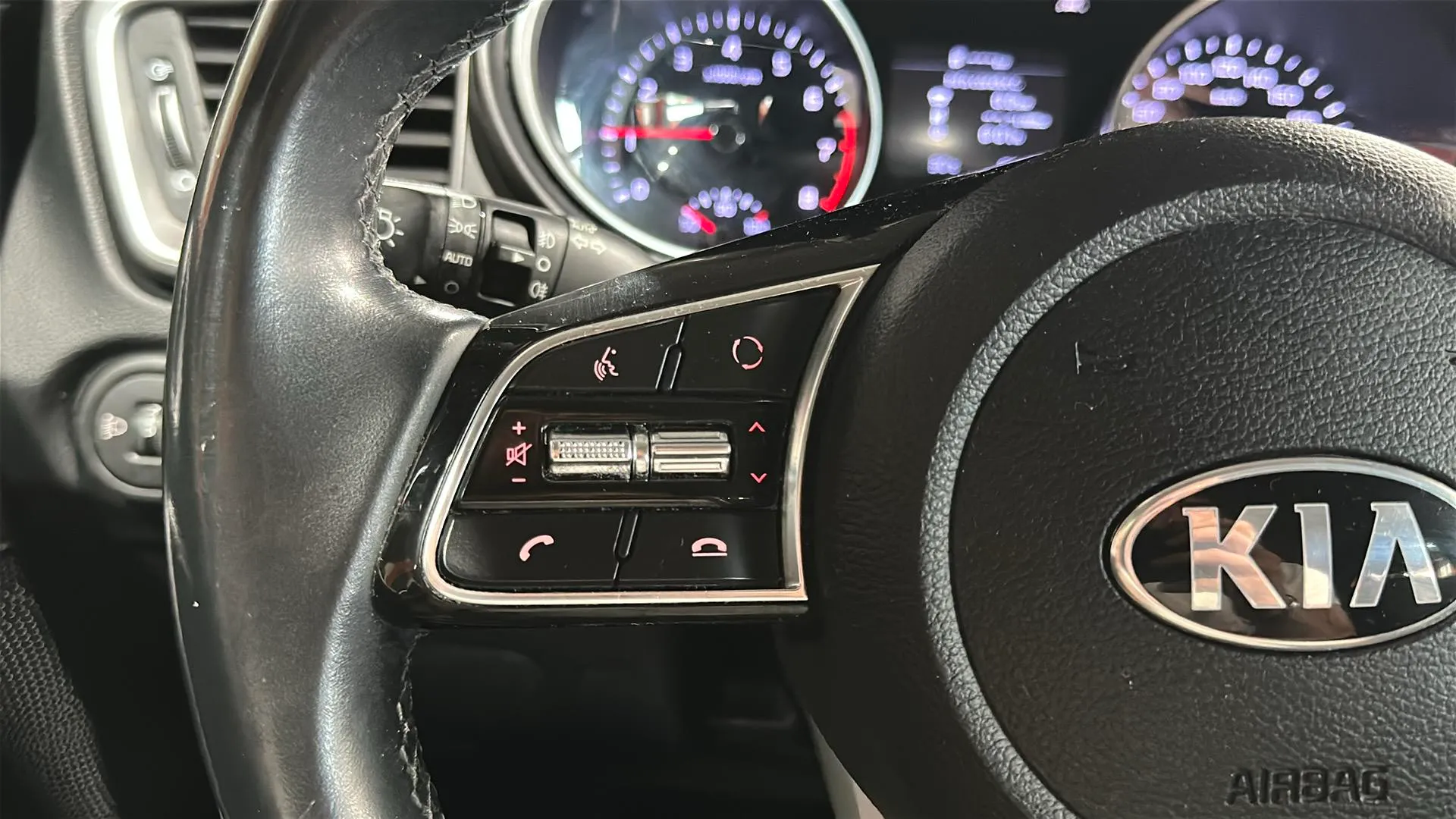 Kia Ceed 1.0 T-GDi Business - foto 11