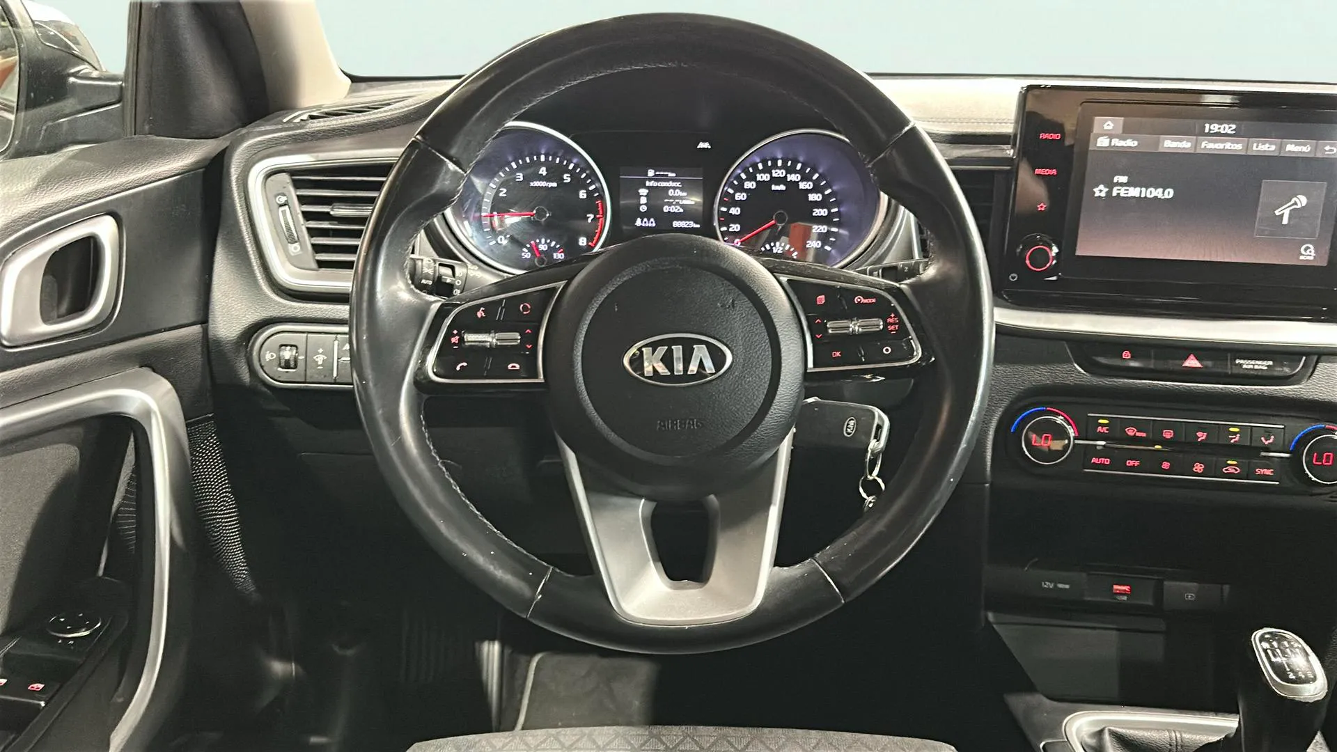 Kia Ceed 1.0 T-GDi Business - foto 16