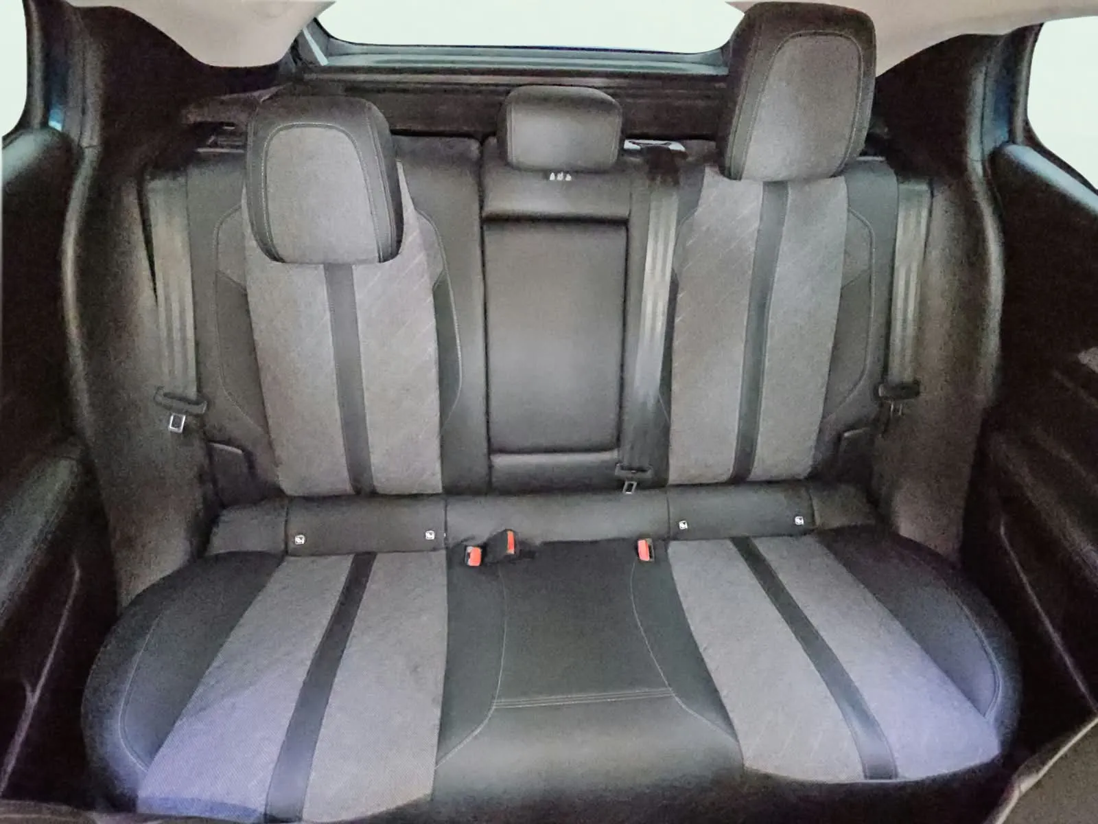 Peugeot 408 Allure Pack PureTech 130 EAT8 - foto 13
