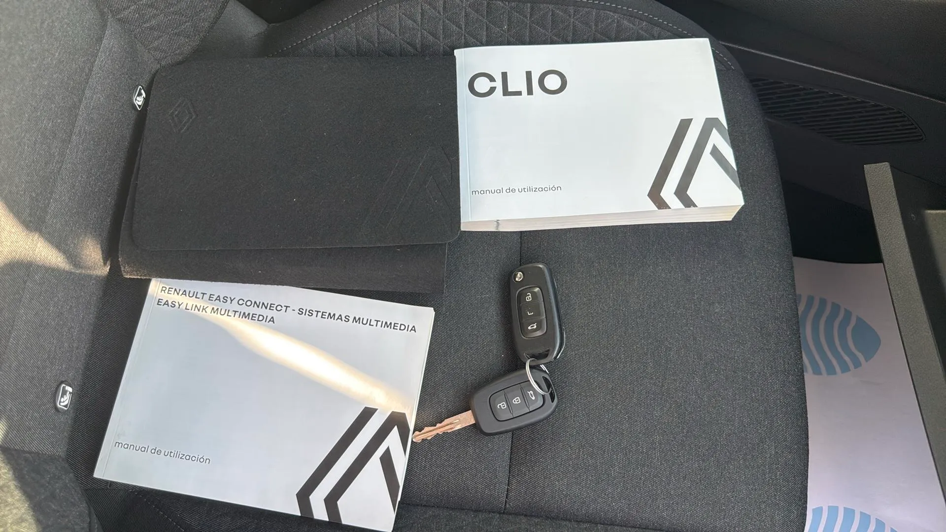 Renault Clio Evolution dCi 100 - foto 15