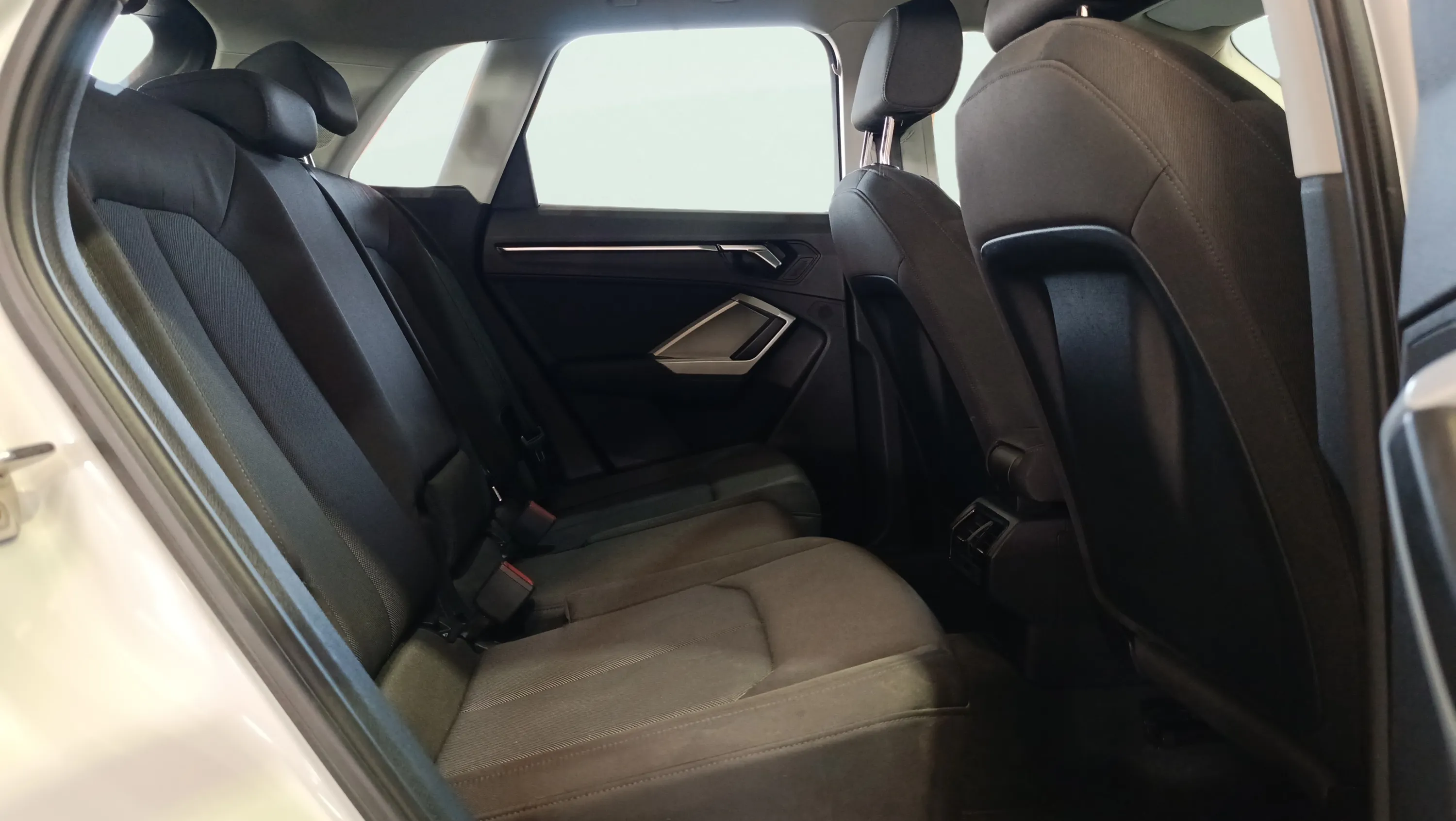 Audi Q3 35 TDI S tronic - foto 32