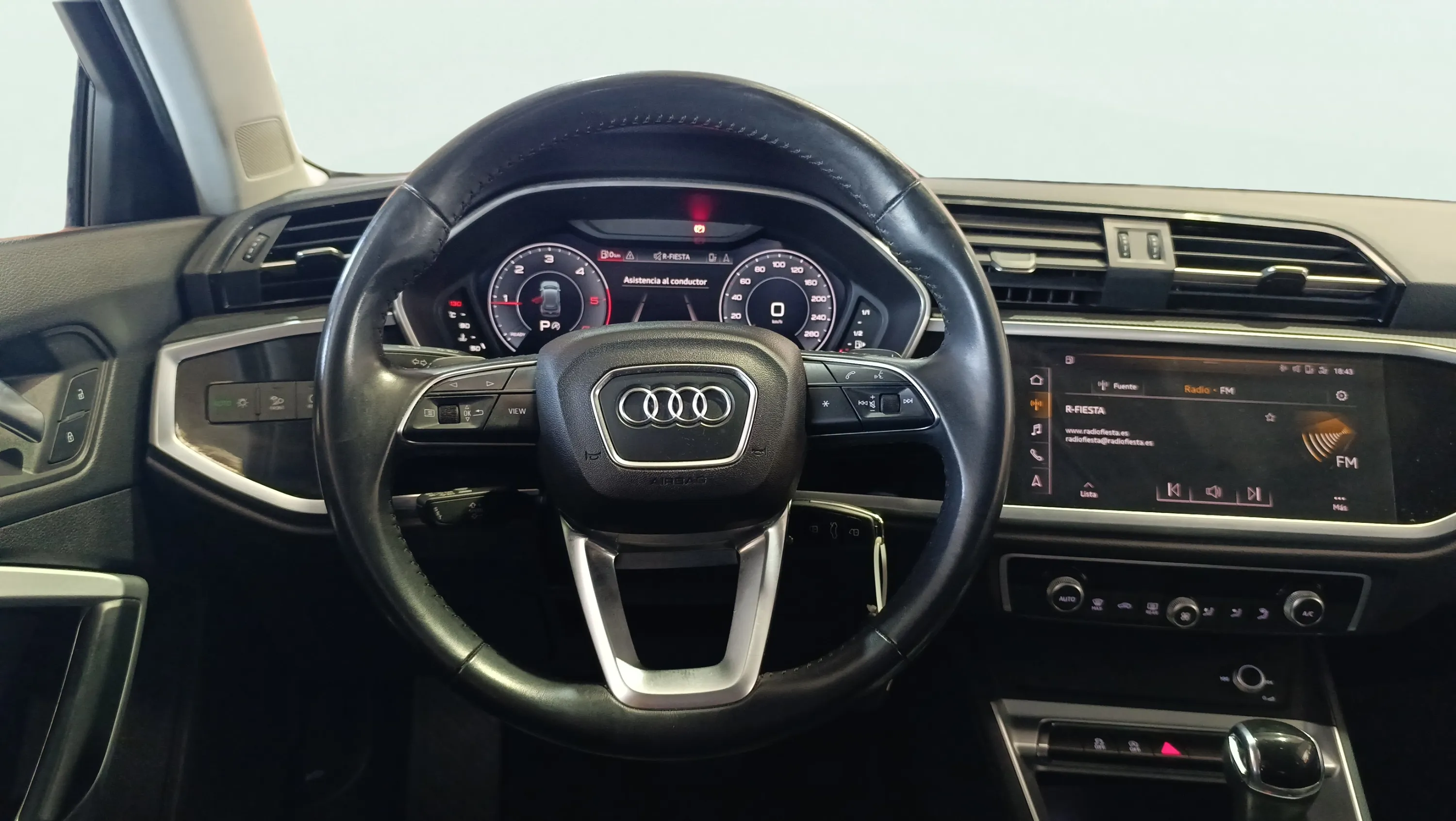 Audi Q3 35 TDI S tronic - foto 10