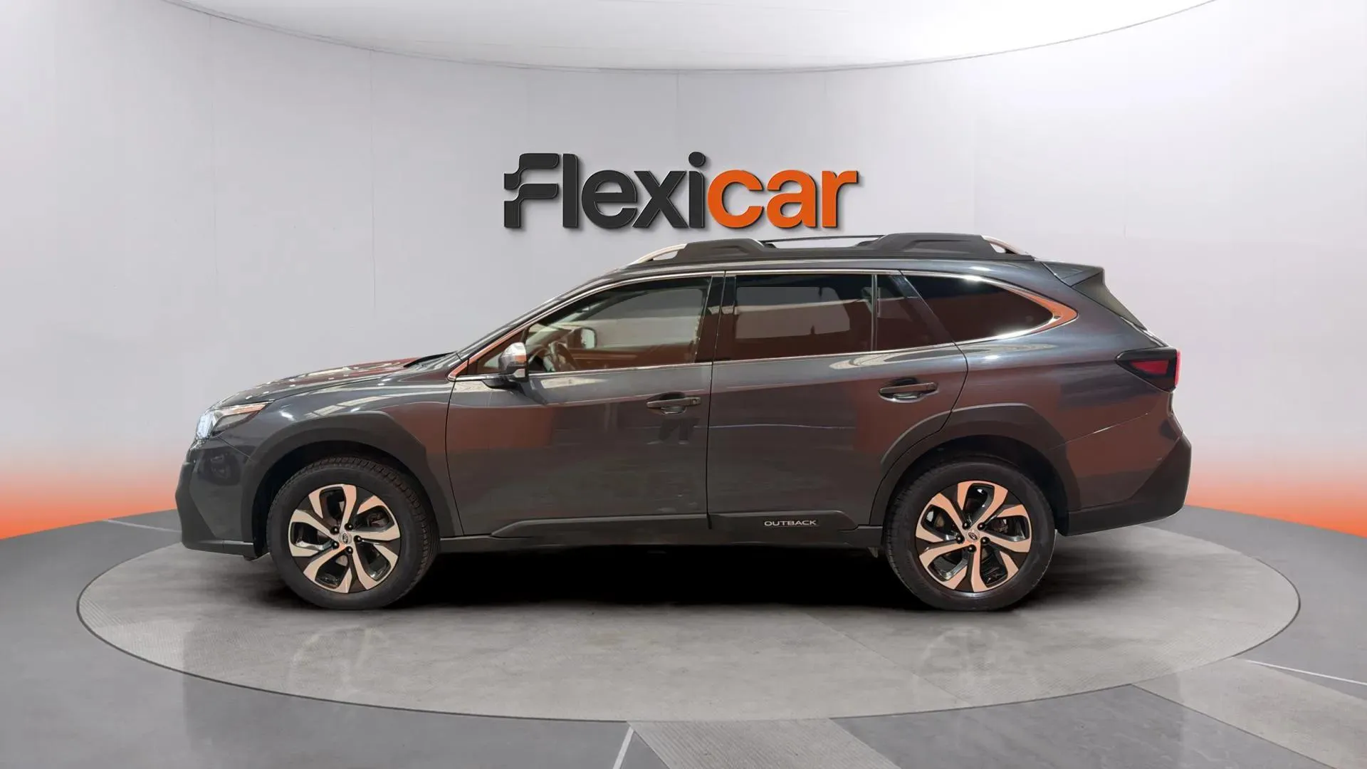 Subaru Outback 2.5i Touring CVT Lineartronic AWD - foto 4