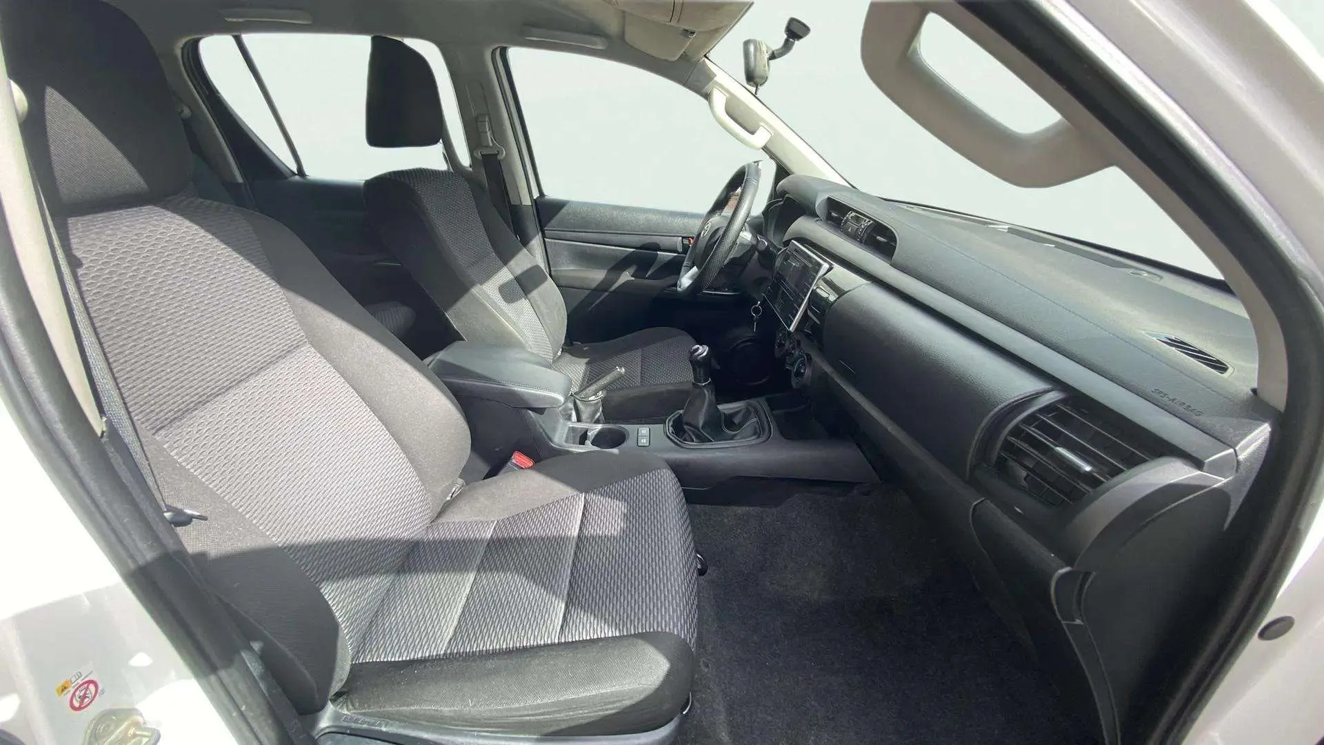 Toyota Hilux 2.4 D-4D Cabina Doble GX - foto 16
