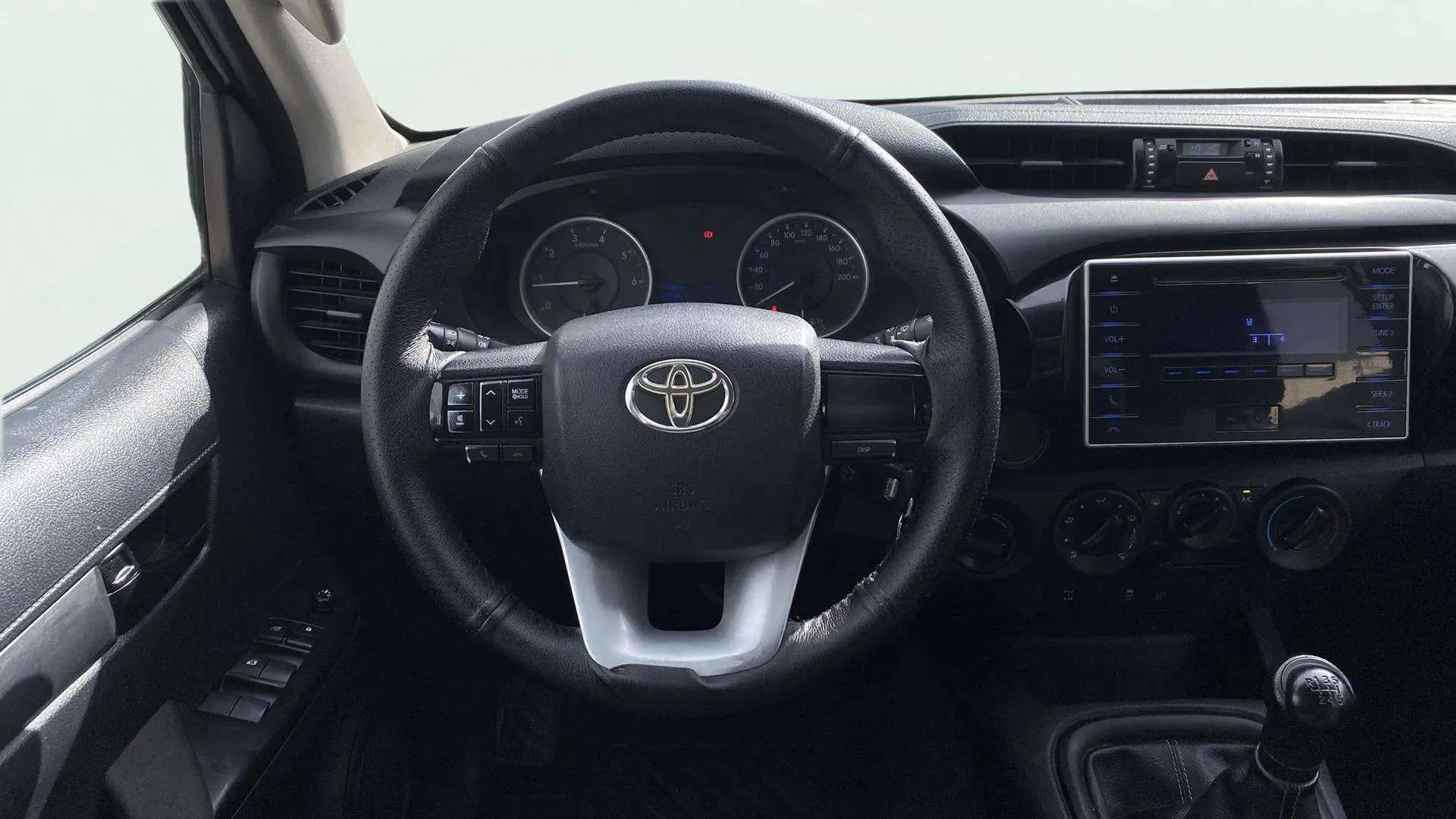 Toyota Hilux 2.4 D-4D Cabina Doble GX - foto 12
