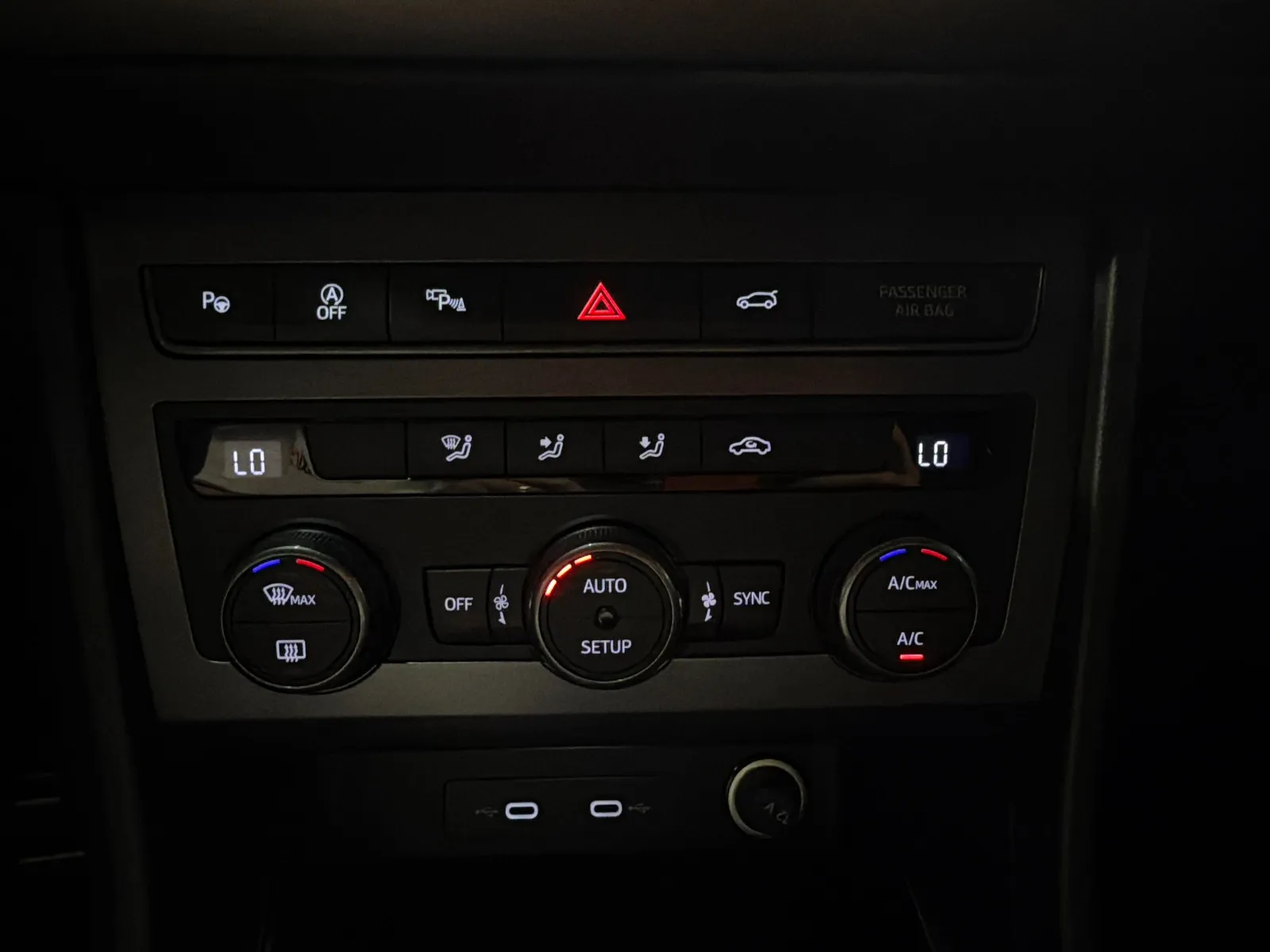 Cupra Ateca 2.0 TSI 4Drive DSG - foto 14