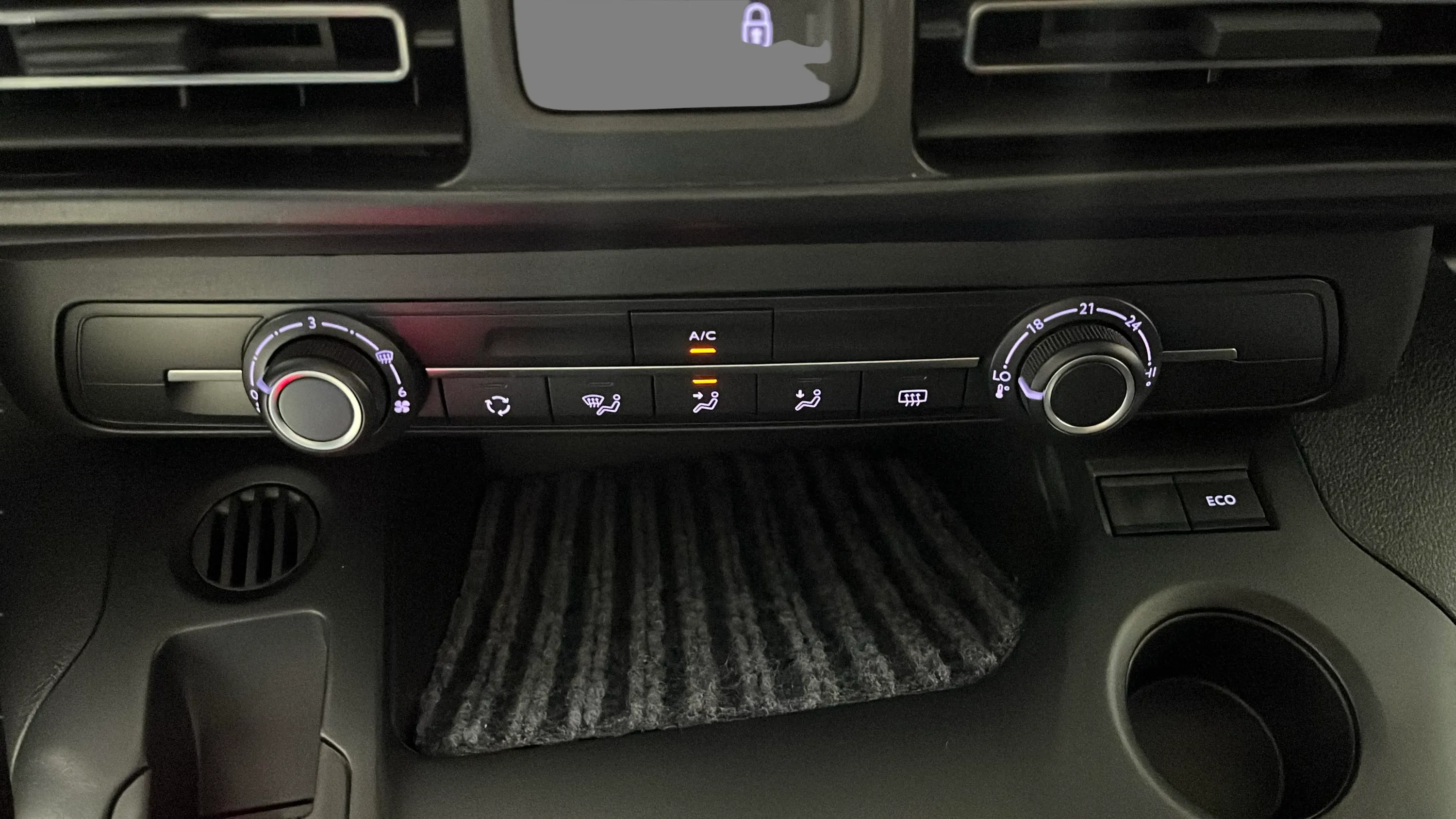 Peugeot Rifter Allure Pack Standard PureTech EAT8 - foto 29