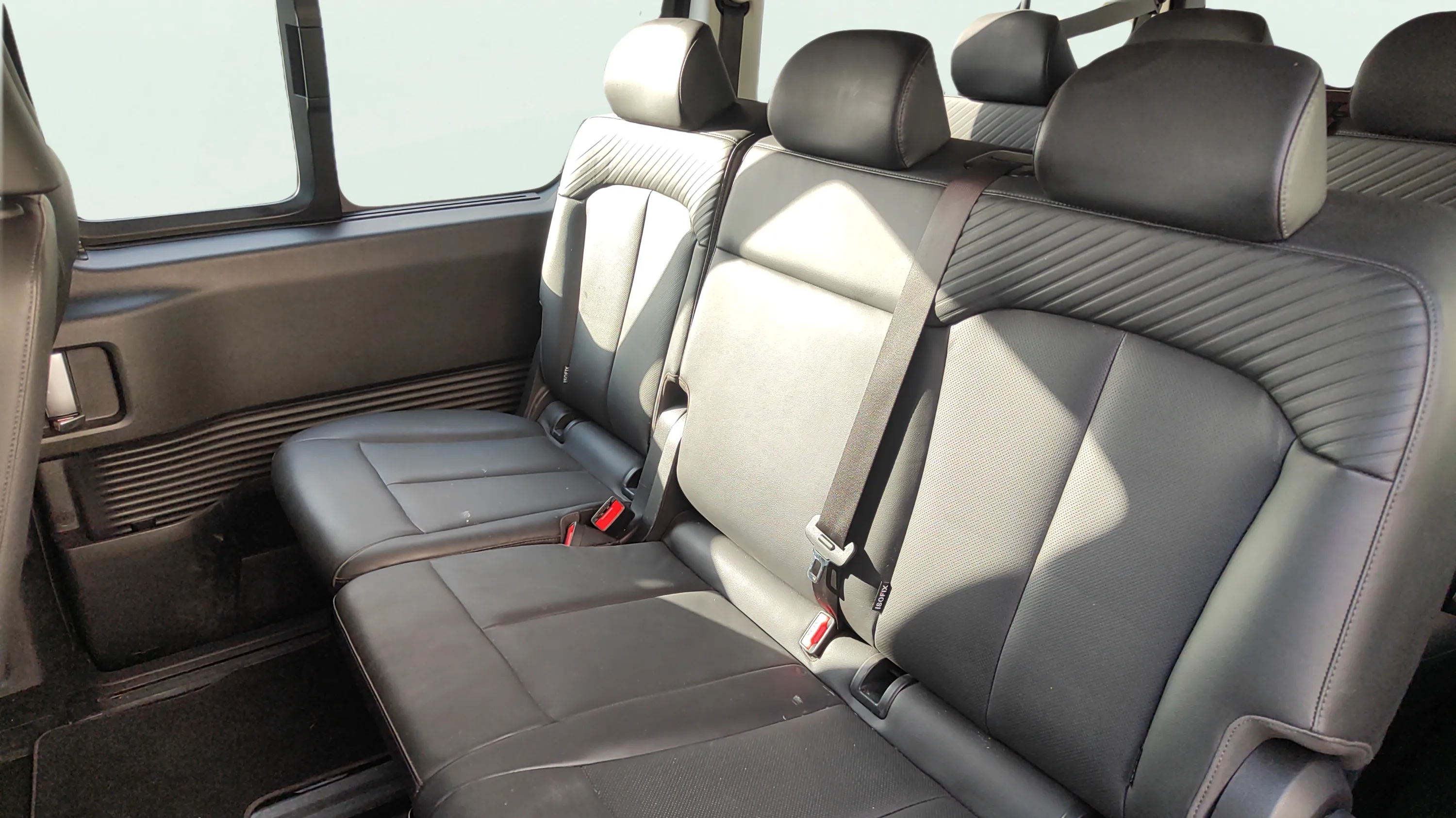 Hyundai STARIA 9S HEV 1.6 T-GDi Tecno - foto 19