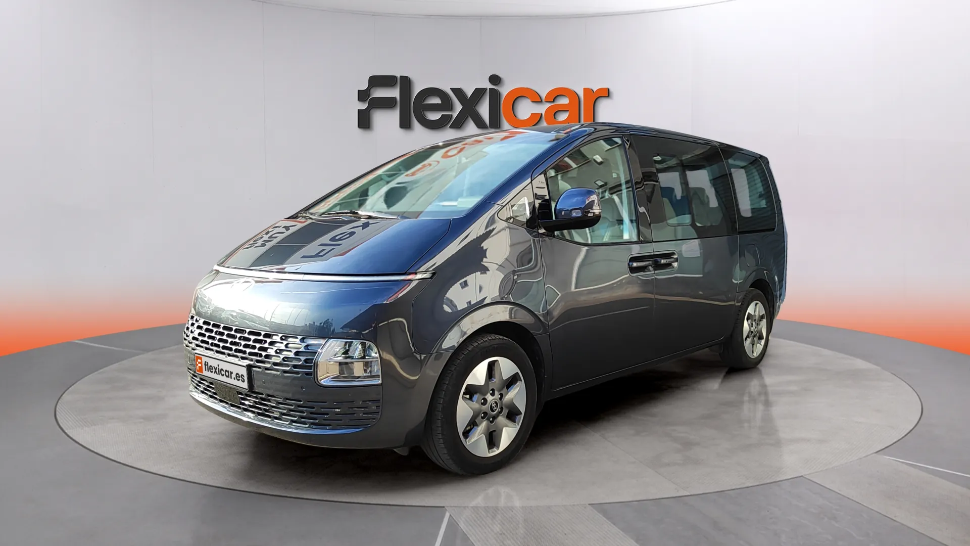 Hyundai STARIA 9S HEV 1.6 T-GDi Tecno - foto 3