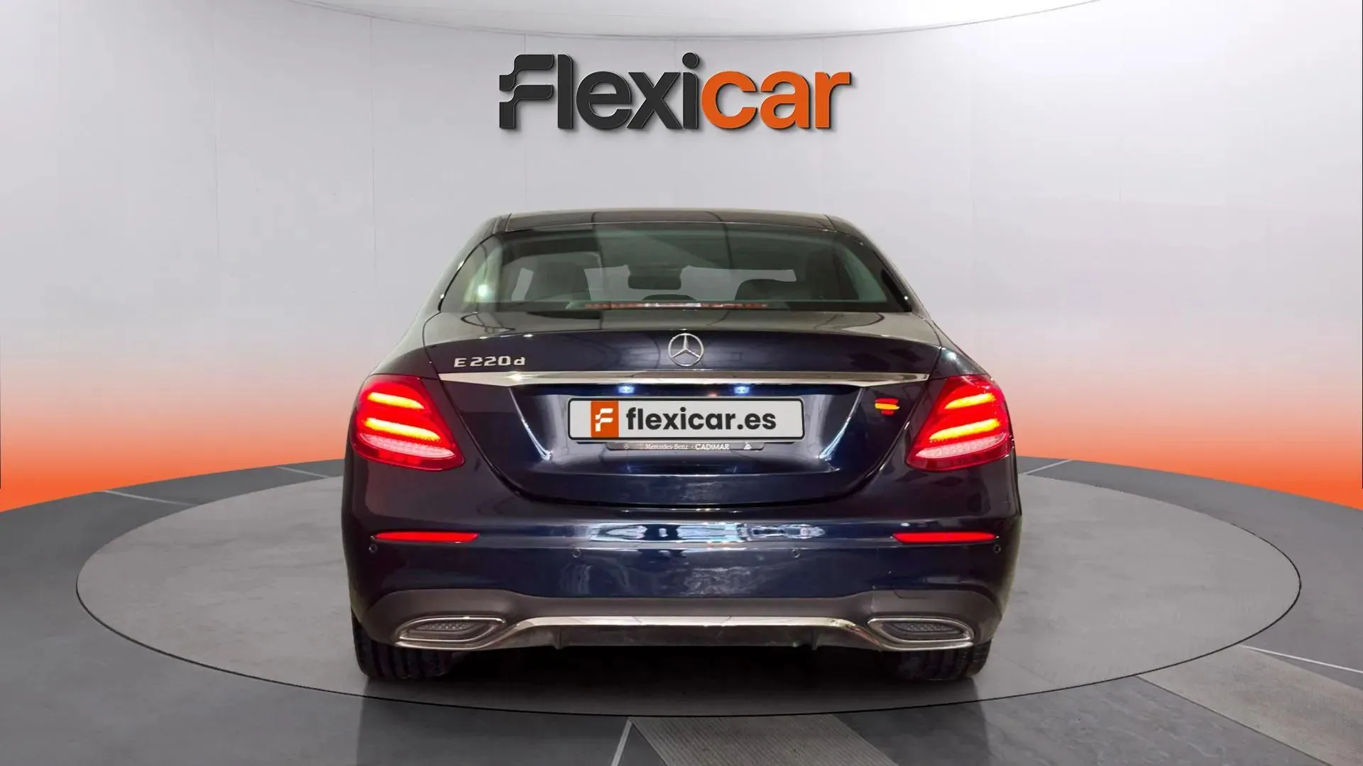 Mercedes-Benz Clase E E 220 d - foto 4