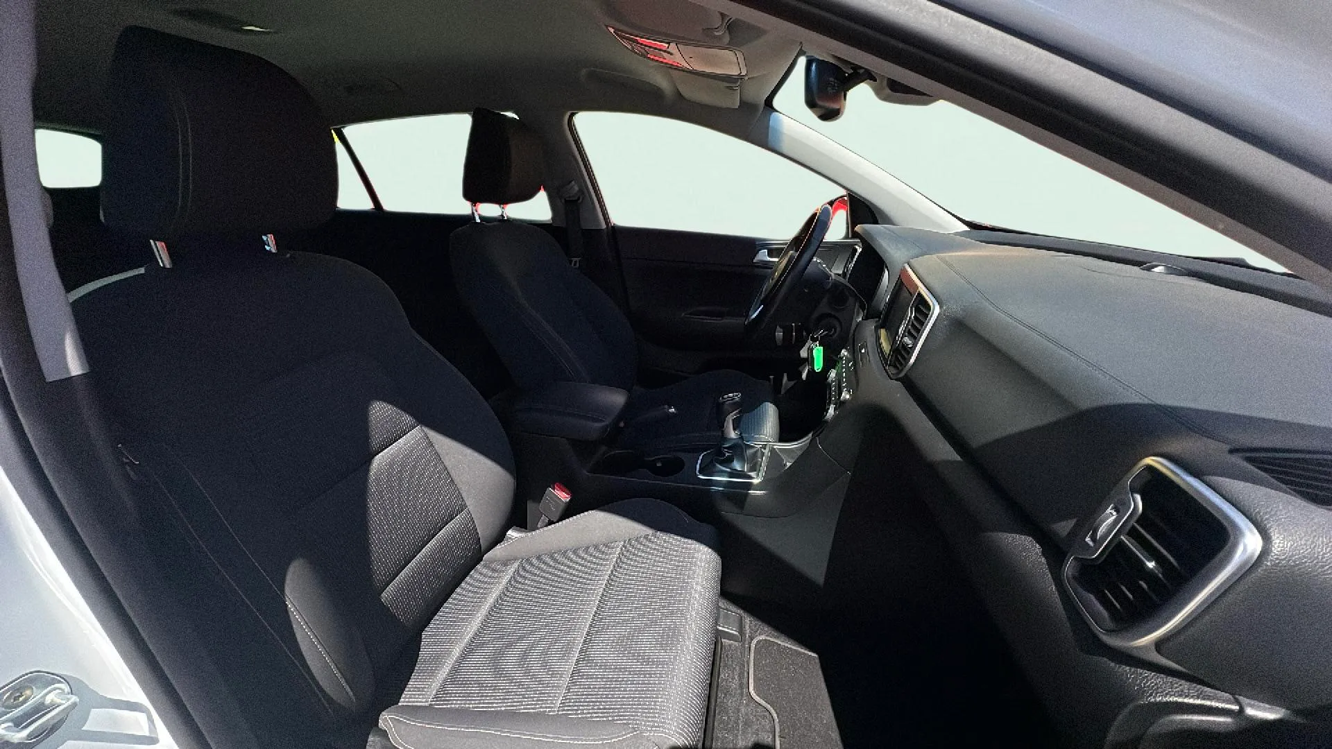 Kia Sportage 1.7 CRDi VGT Concept 4x2 Eco-Dynam - foto 21