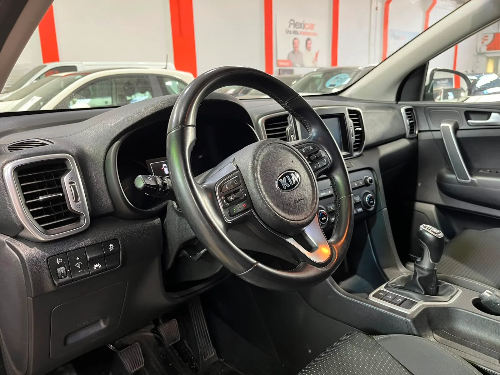 Kia Sportage 1.7 CRDi VGT Concept 4x2 Eco-Dynam - foto 10
