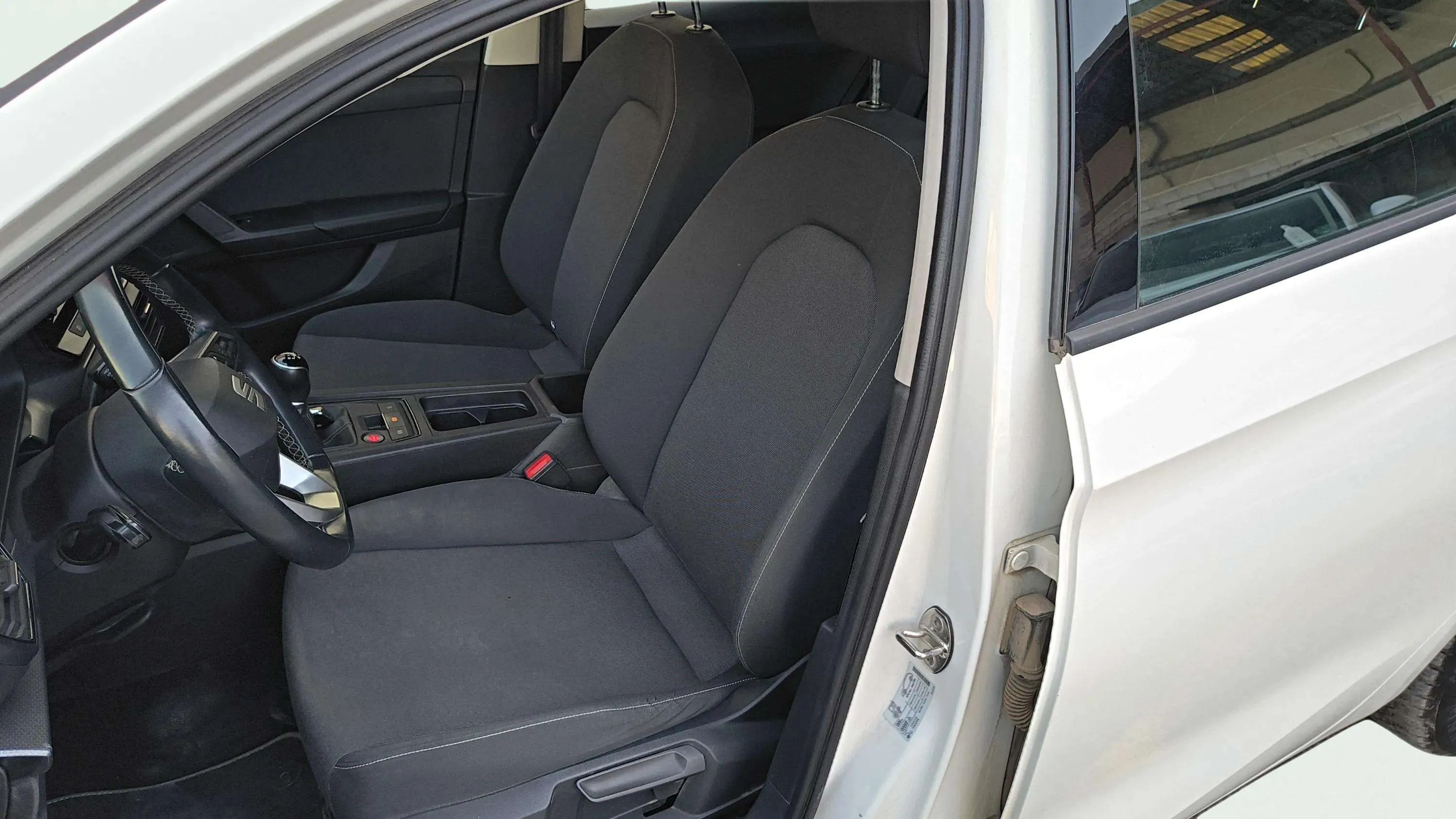 SEAT León 1.0 TSI Reference - foto 23