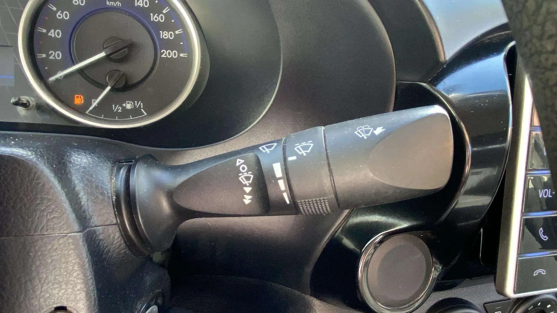 Toyota Hilux - foto 31