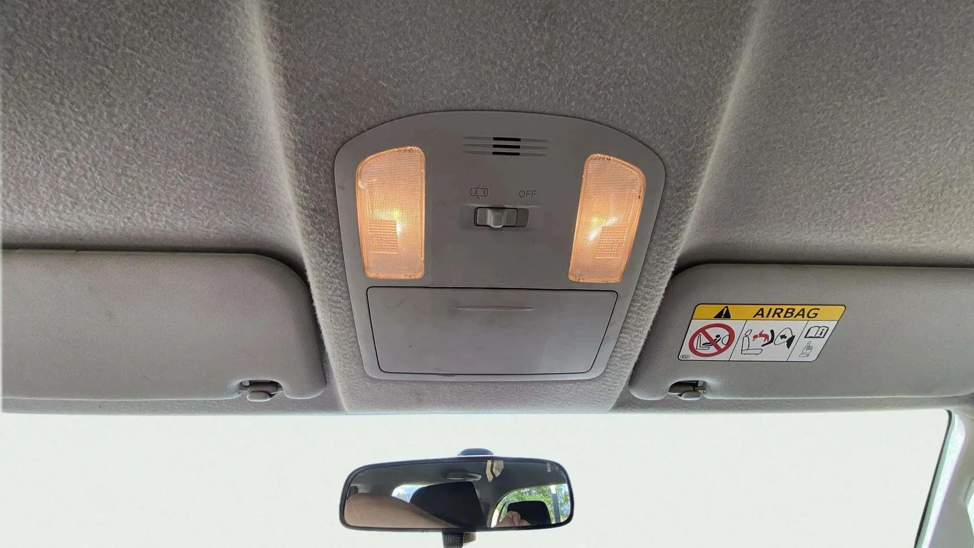 Toyota Hilux - foto 32