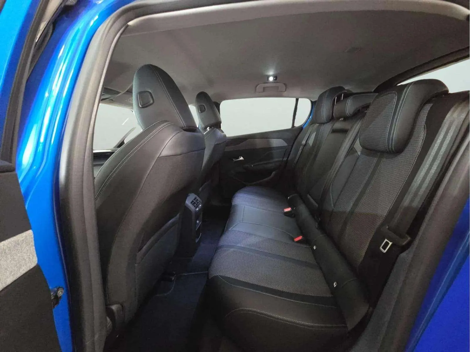 Peugeot 308 Active Pack PureTech 130 - foto 16