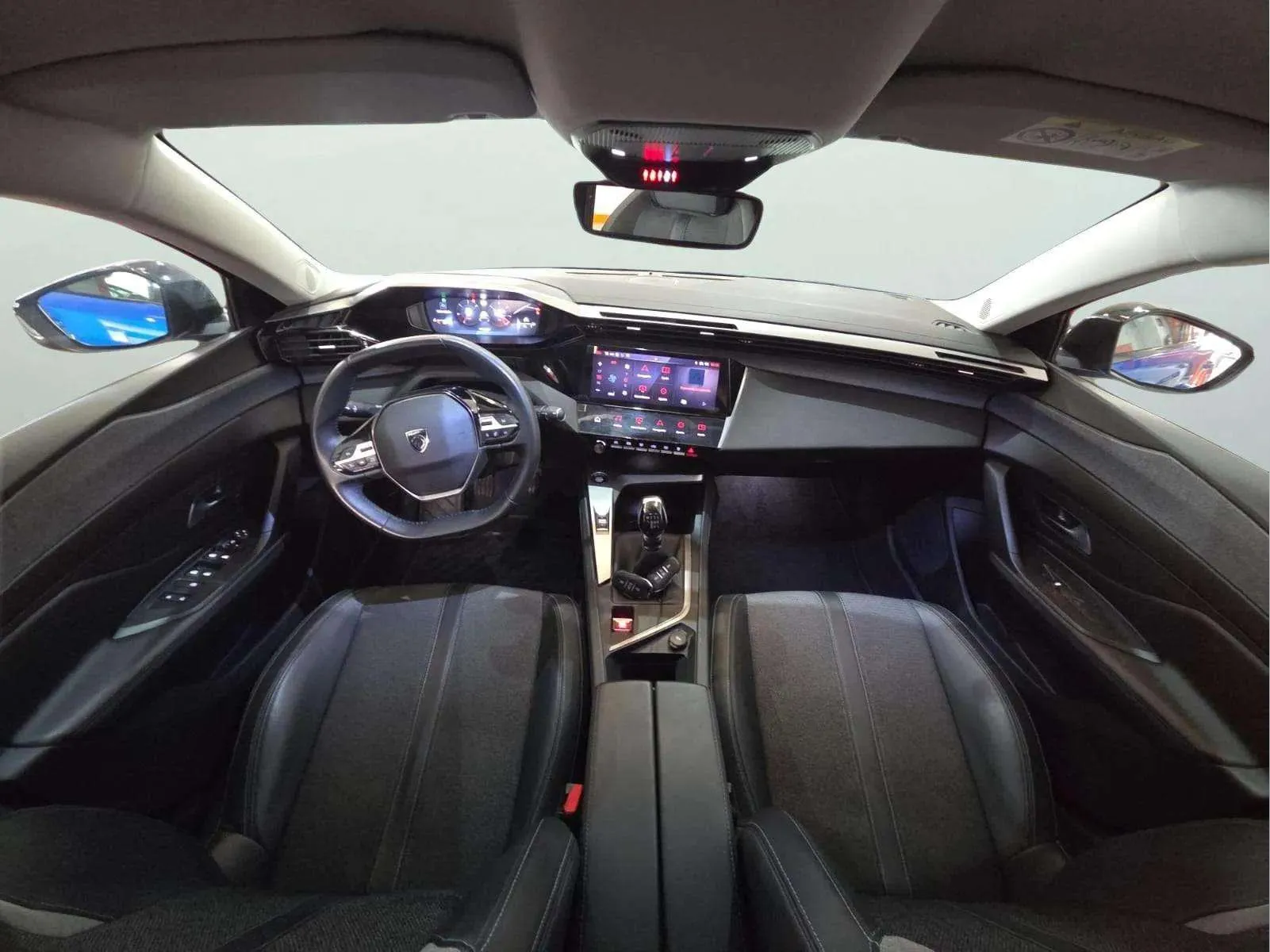 Peugeot 308 Active Pack PureTech 130 - foto 15