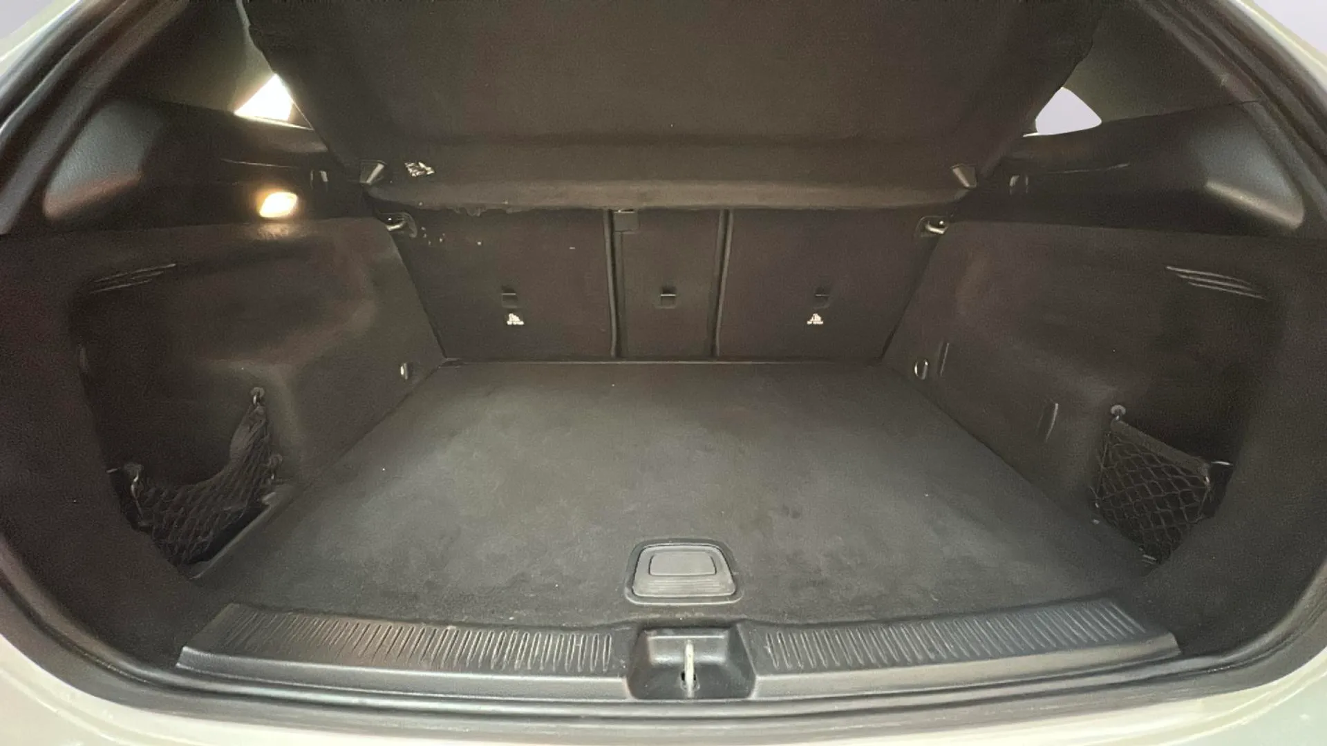 Mercedes-Benz Clase B B 180 d - foto 9