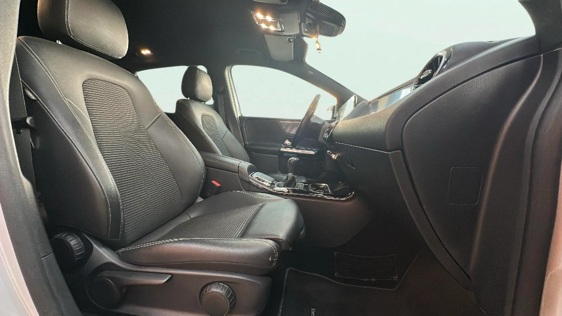 Mercedes-Benz Clase B B 180 d - foto 16
