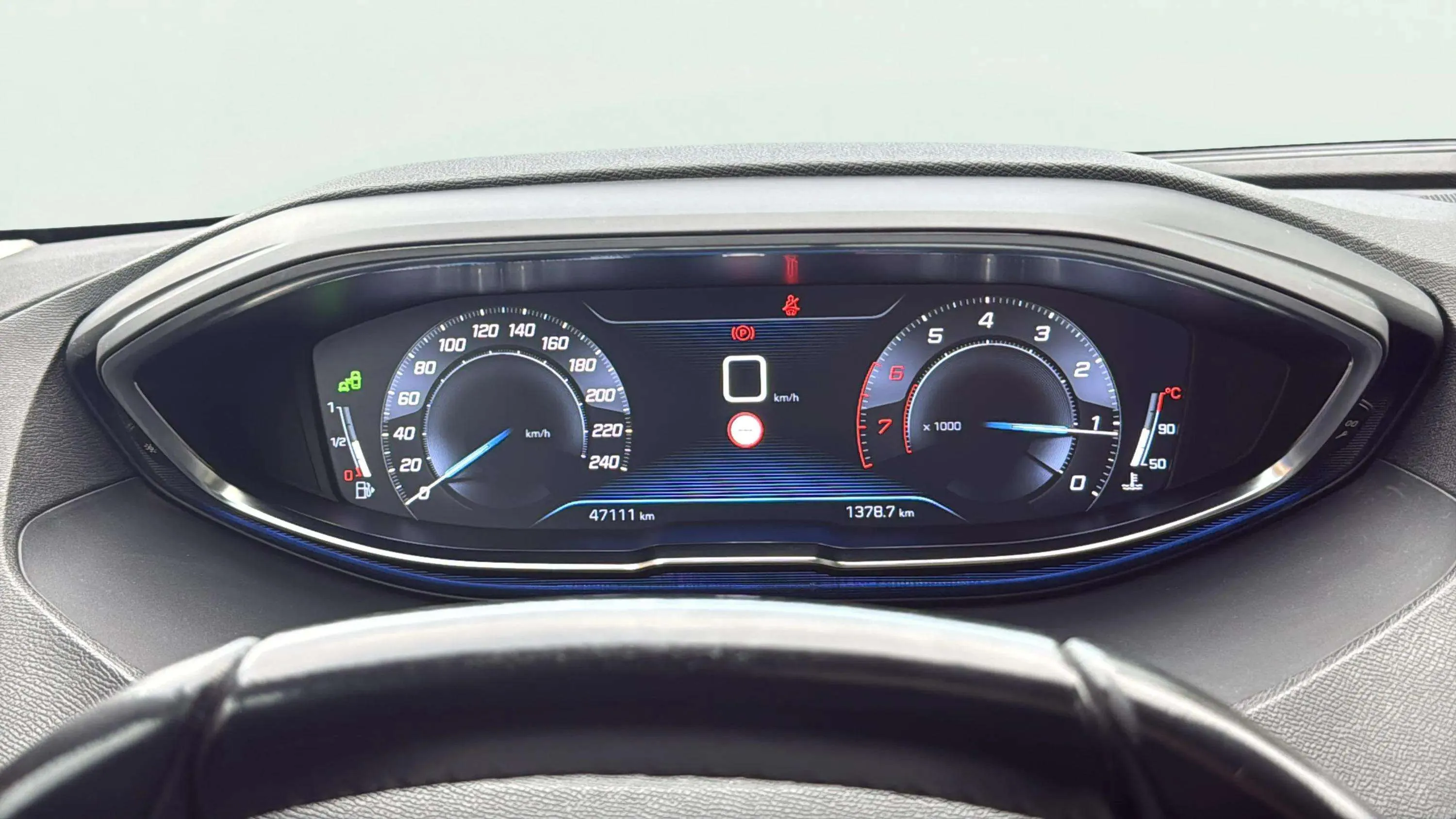 Peugeot 3008 1.2 PureTech Allure - foto 19