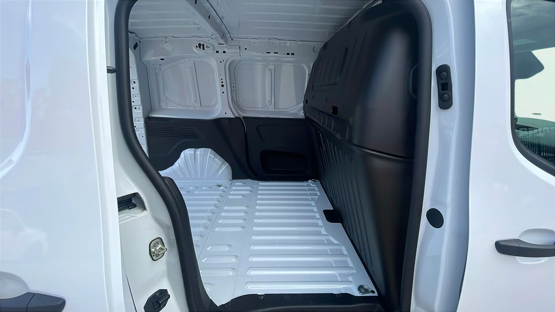 Citroën Berlingo Combi N1 Plus M Diésel - foto 15