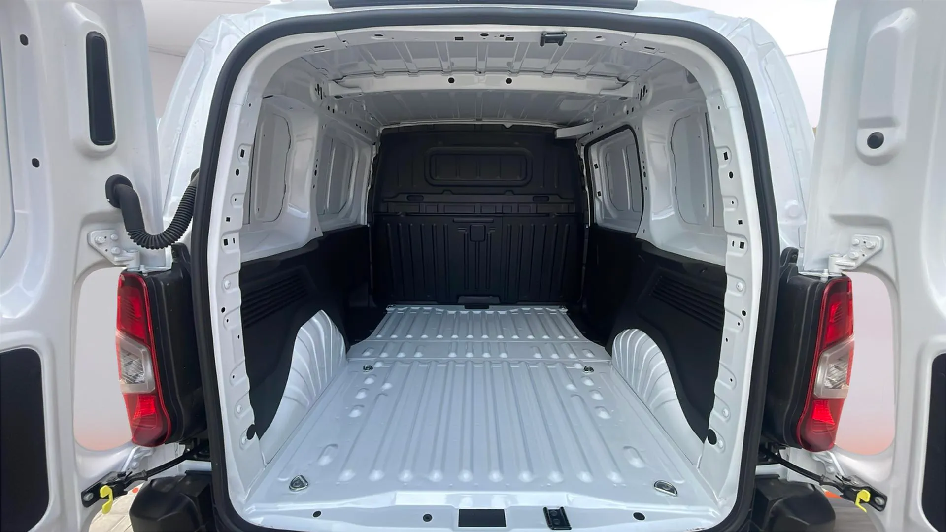 Citroën Berlingo Combi N1 Plus M Diésel - foto 16