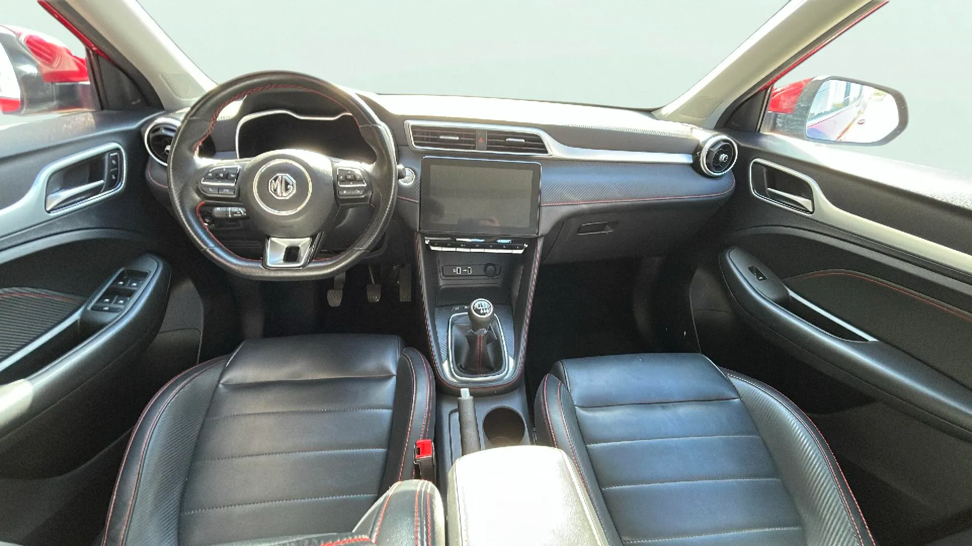 MG ZS 1.0T Luxury - foto 6