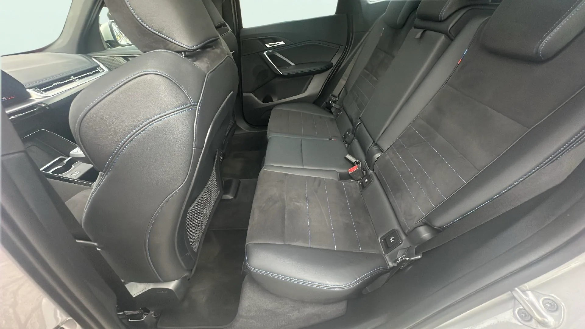 BMW X1 sDrive18d - foto 14