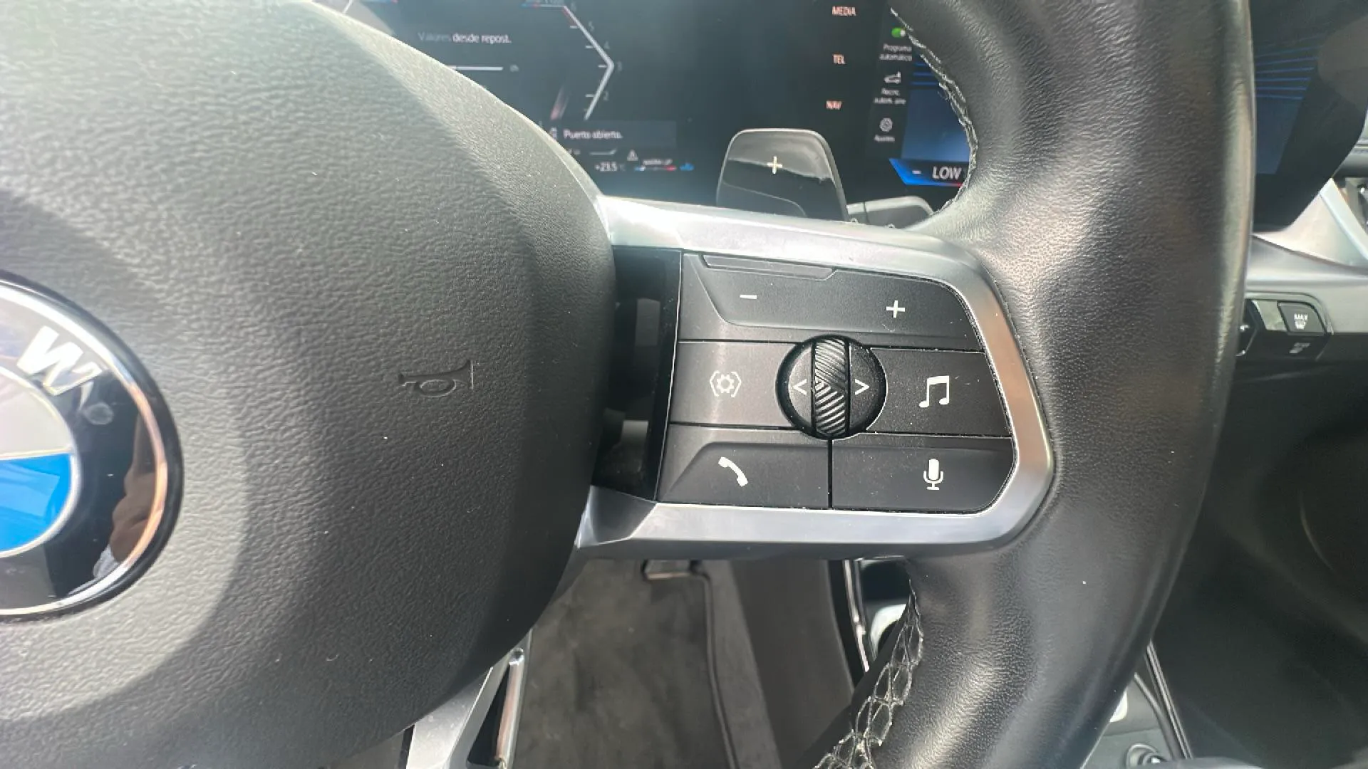 BMW X1 sDrive18d - foto 24