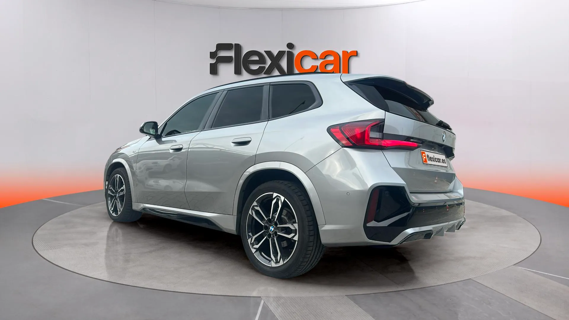 BMW X1 sDrive18d - foto 6