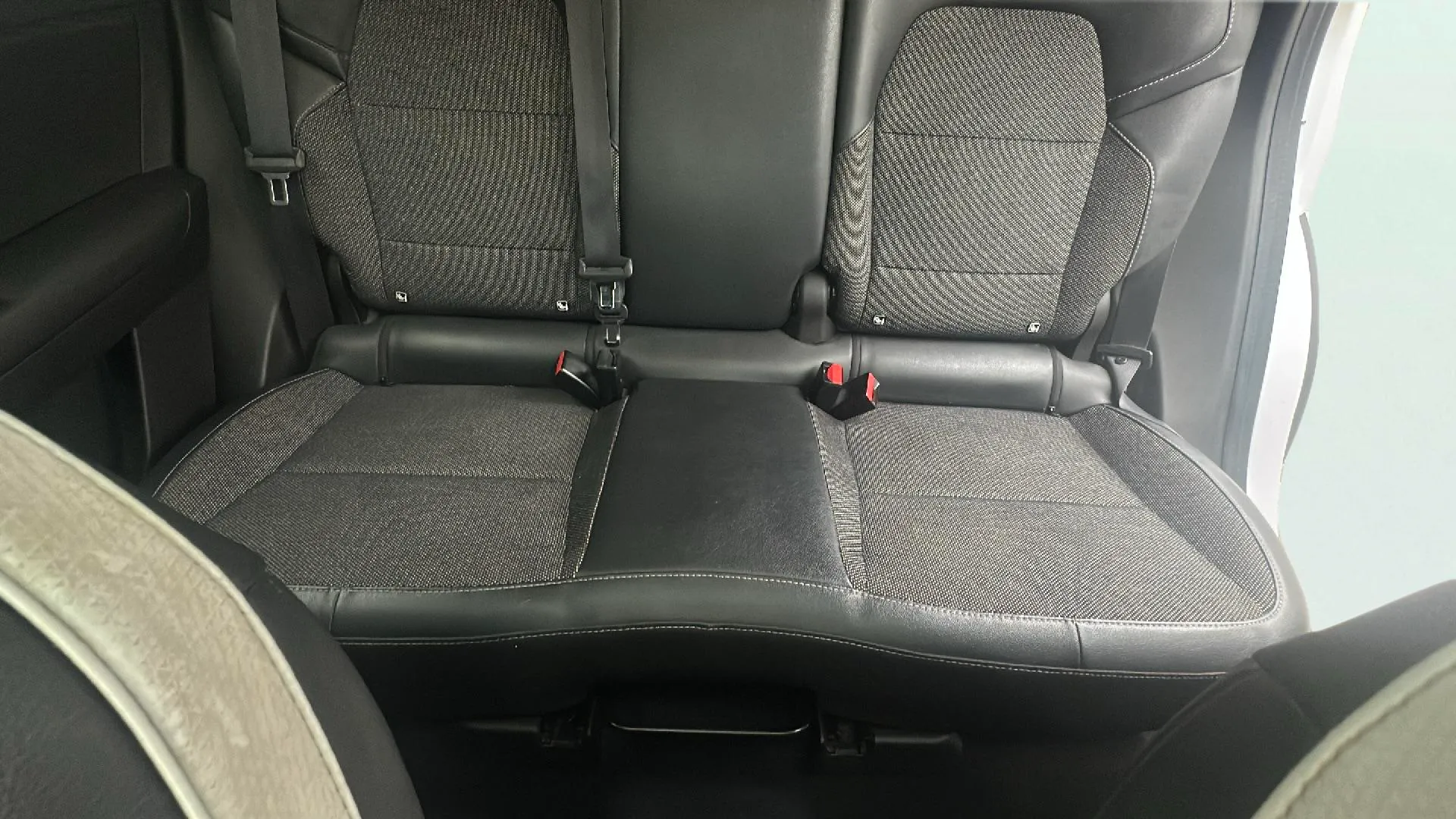 Renault Captur Intens TCe GPF Micro Híbrido - foto 14