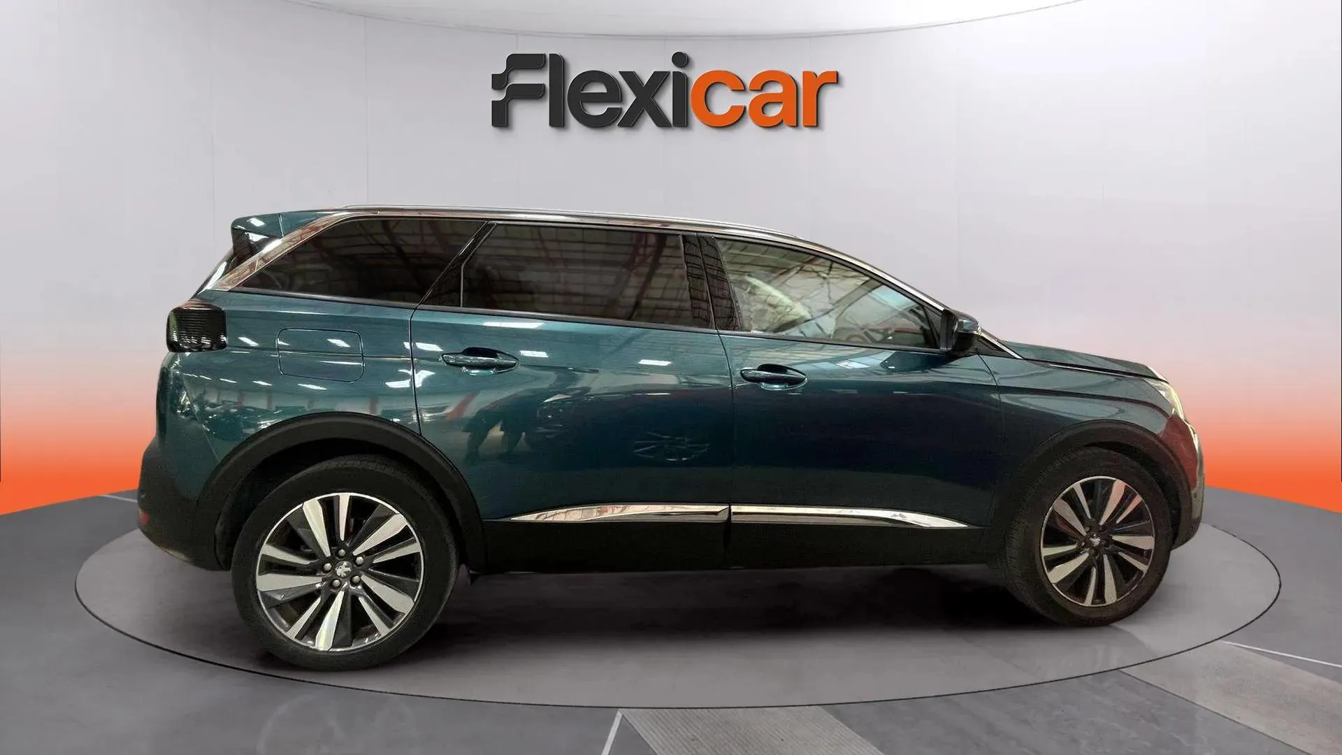 Peugeot 5008 Allure 1.2L PureTech - foto 8