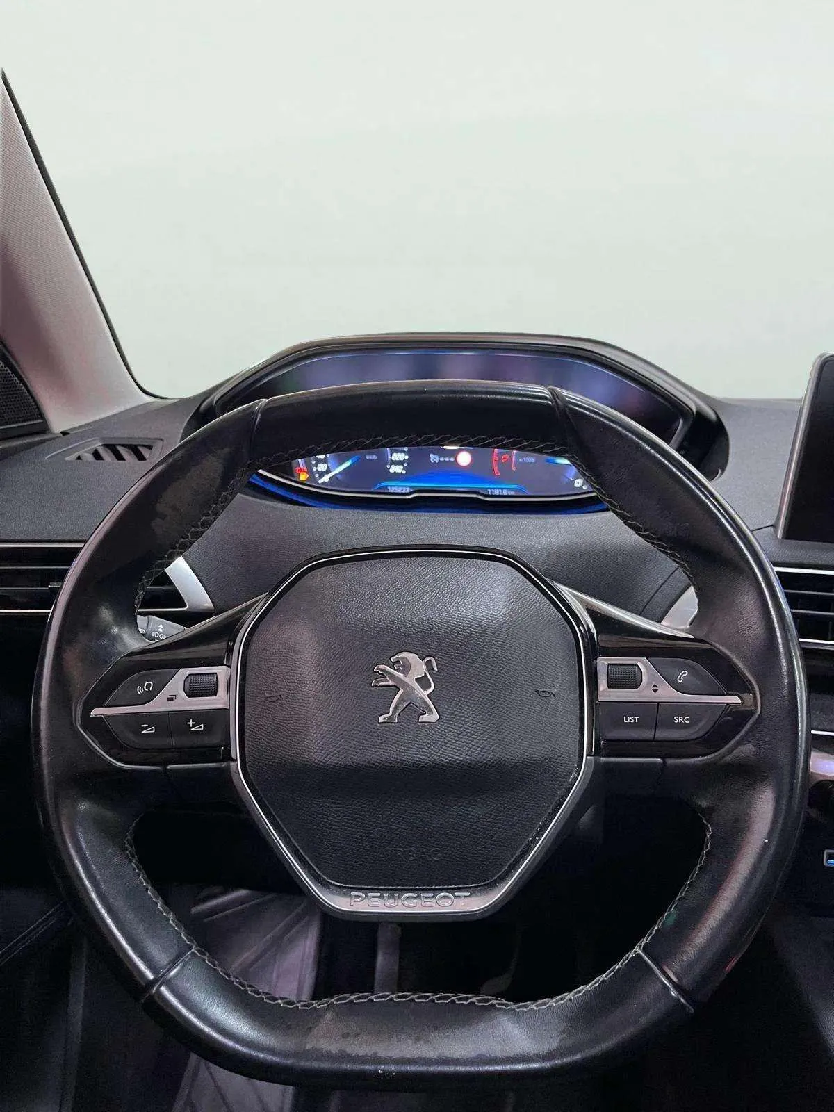Peugeot 5008 Allure 1.2L PureTech - foto 14