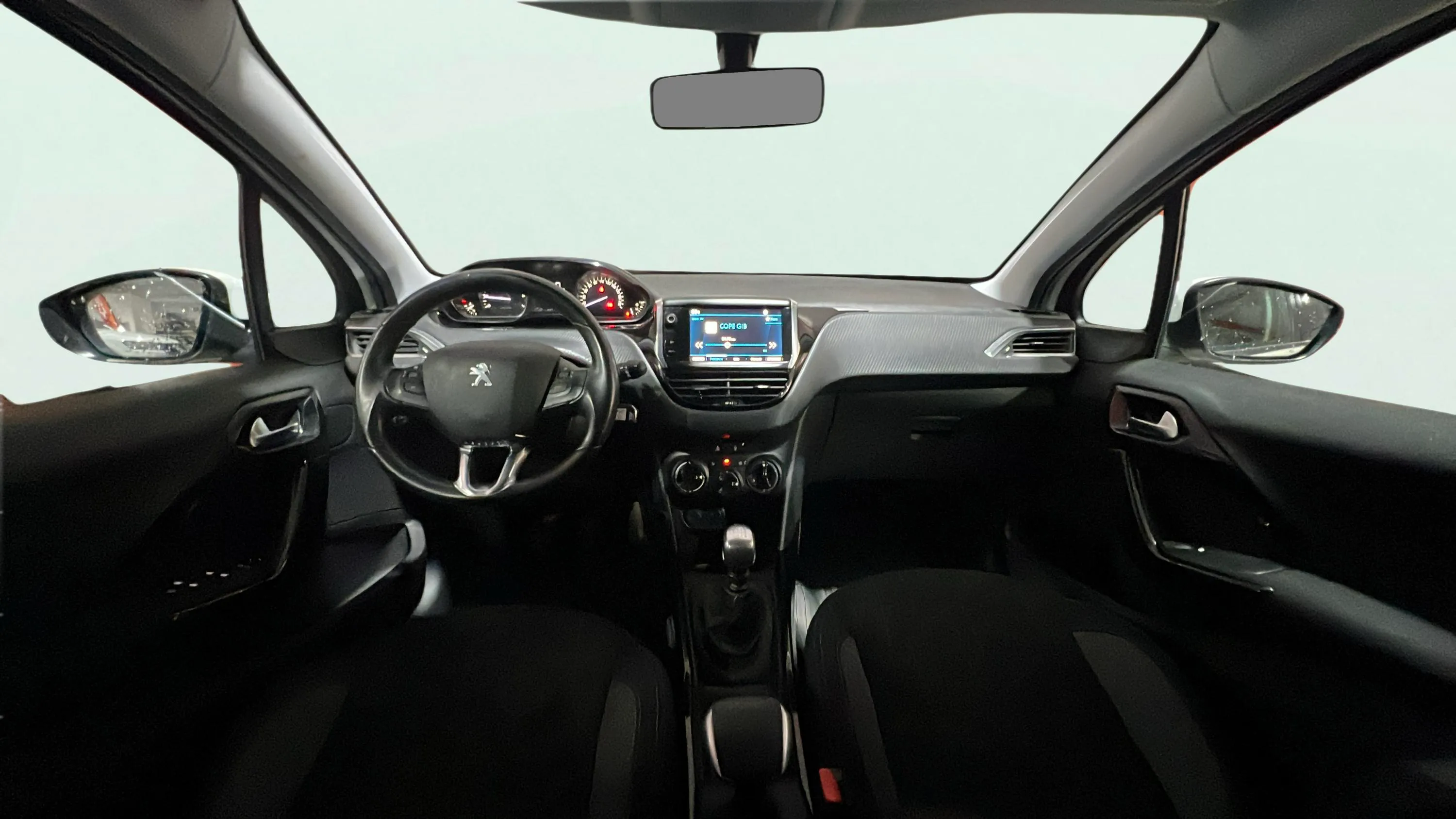 Peugeot 2008 Allure PureTech 110 - foto 10