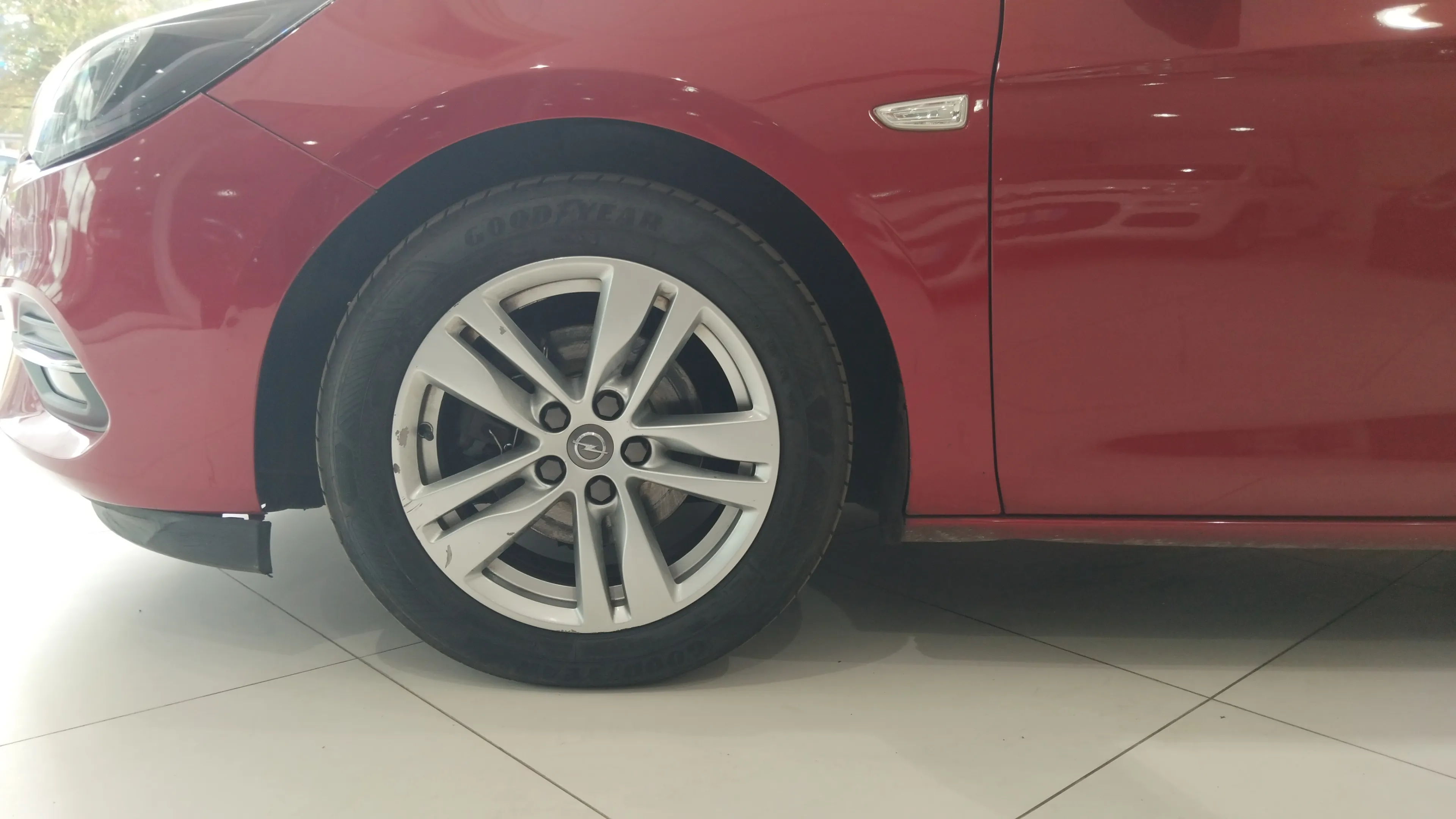 Opel Astra 1.2T SHT Business Elegance - foto 6