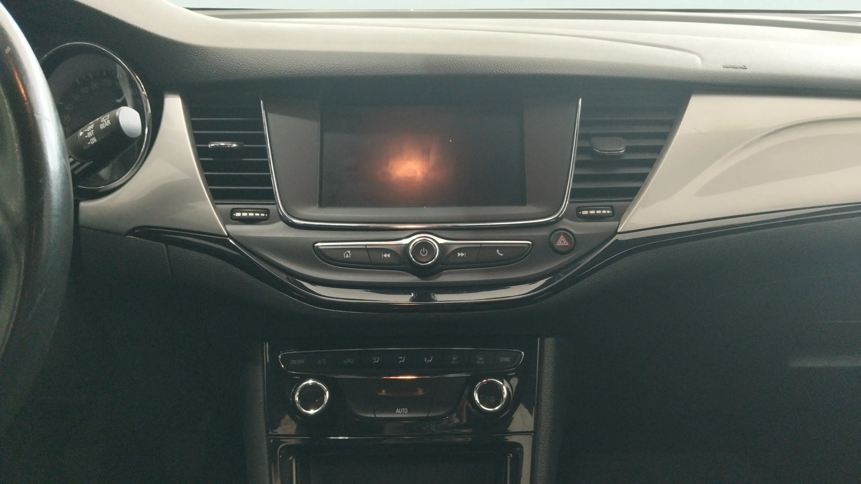 Opel Astra 1.2T SHT Business Elegance - foto 12