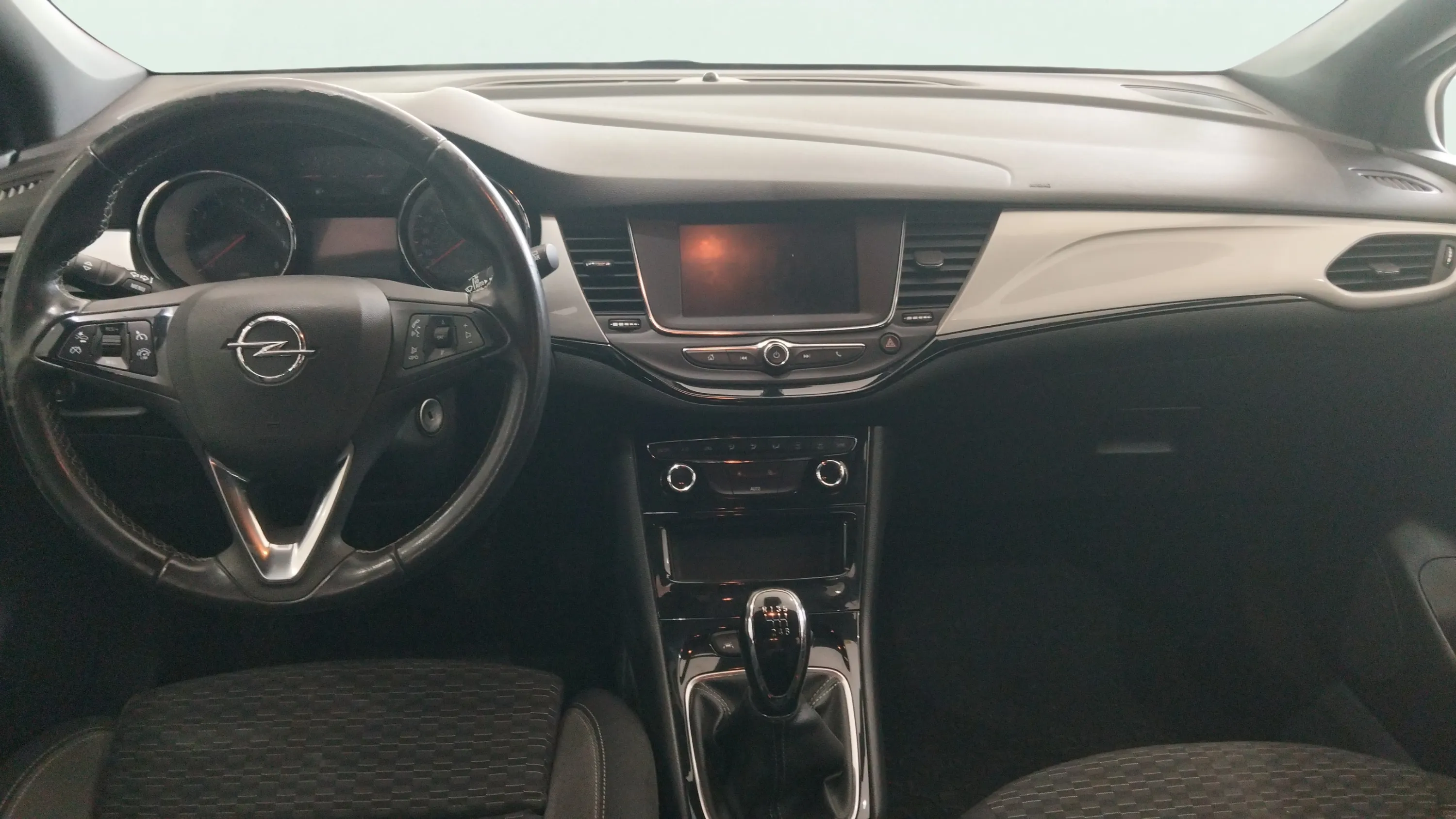 Opel Astra 1.2T SHT Business Elegance - foto 11