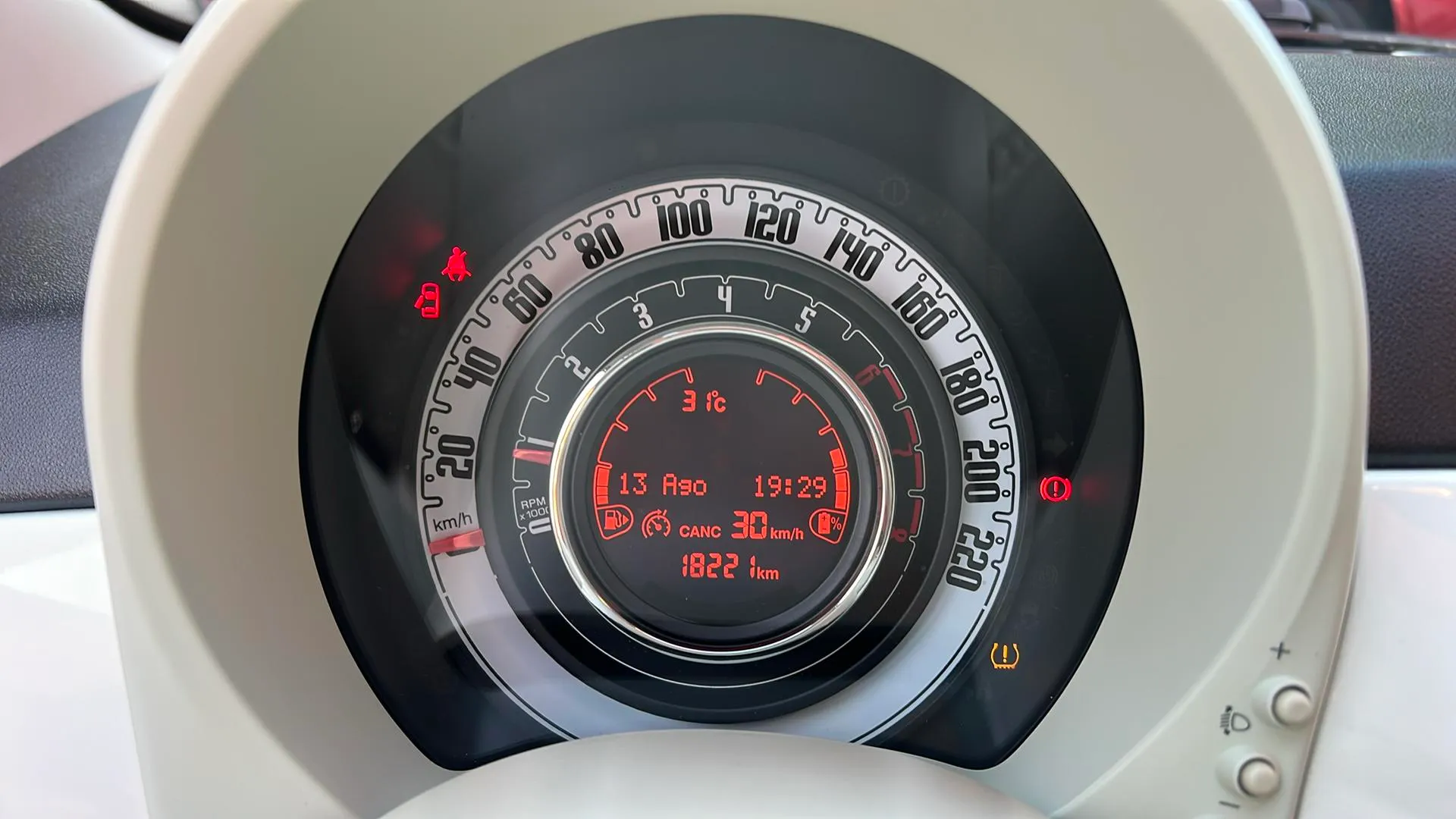 Fiat 500 Connect 1.0 Hybrid - foto 12