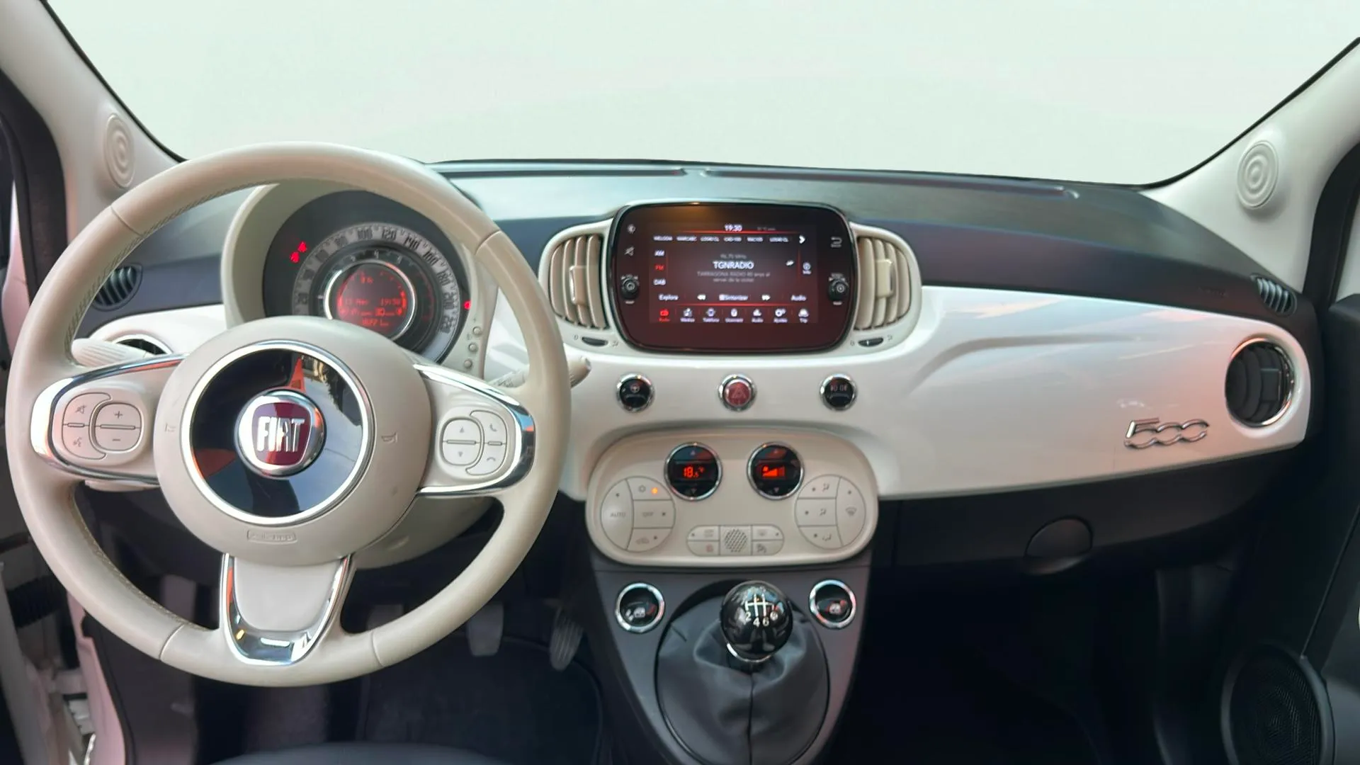 Fiat 500 Connect 1.0 Hybrid - foto 9