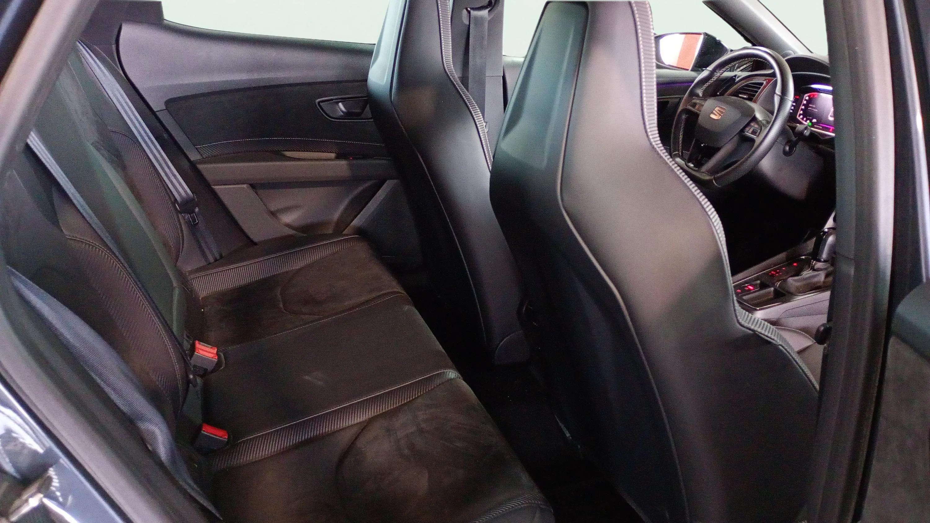 SEAT León 2.0 TSI DSG-7 Cupra - foto 11