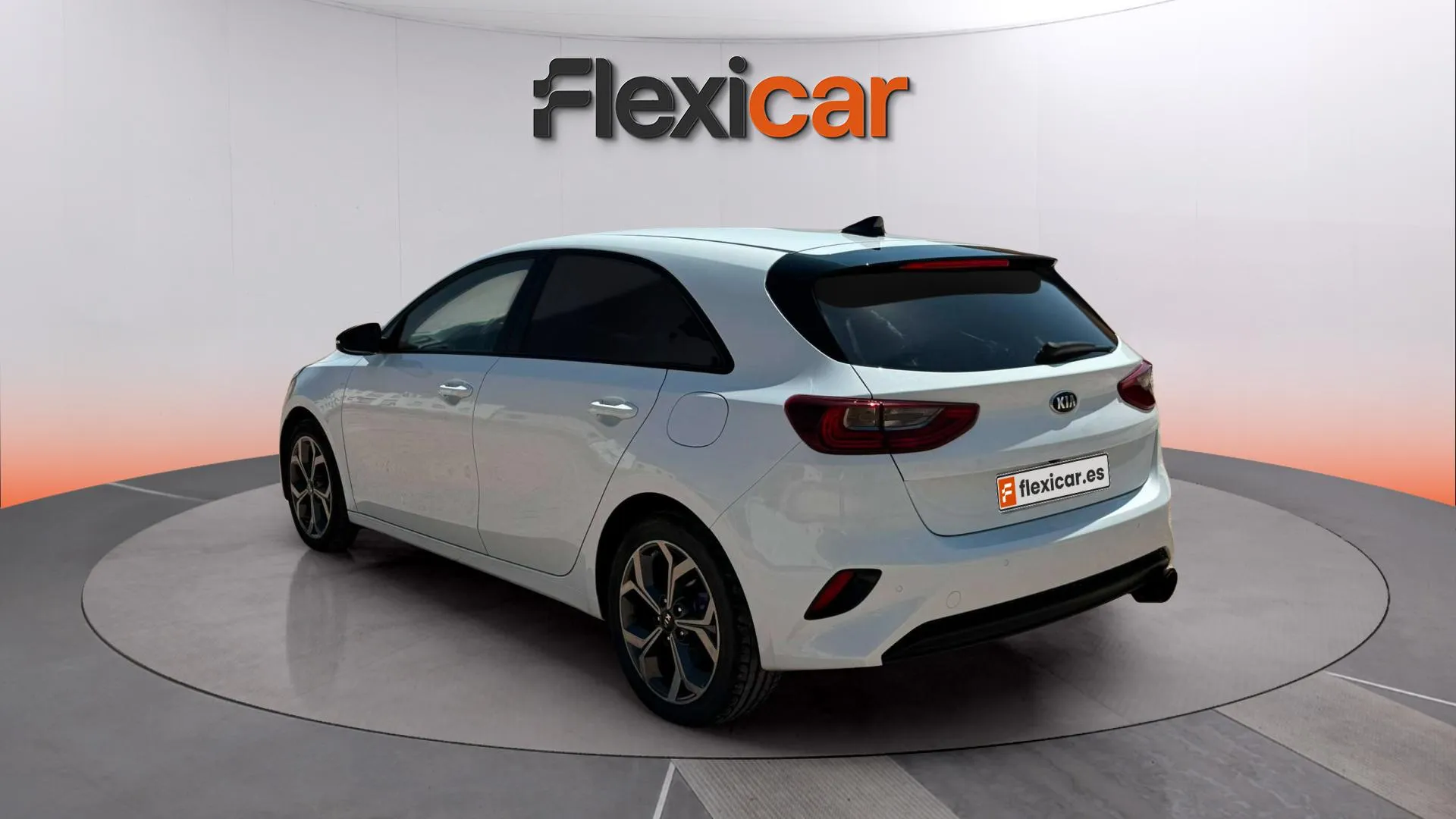 Kia Ceed 1.4 T-GDi Business DCT - foto 5