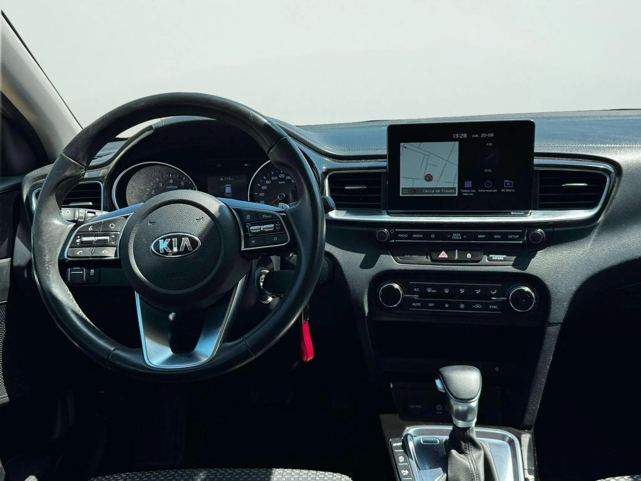 Kia Ceed 1.4 T-GDi Business DCT - foto 10